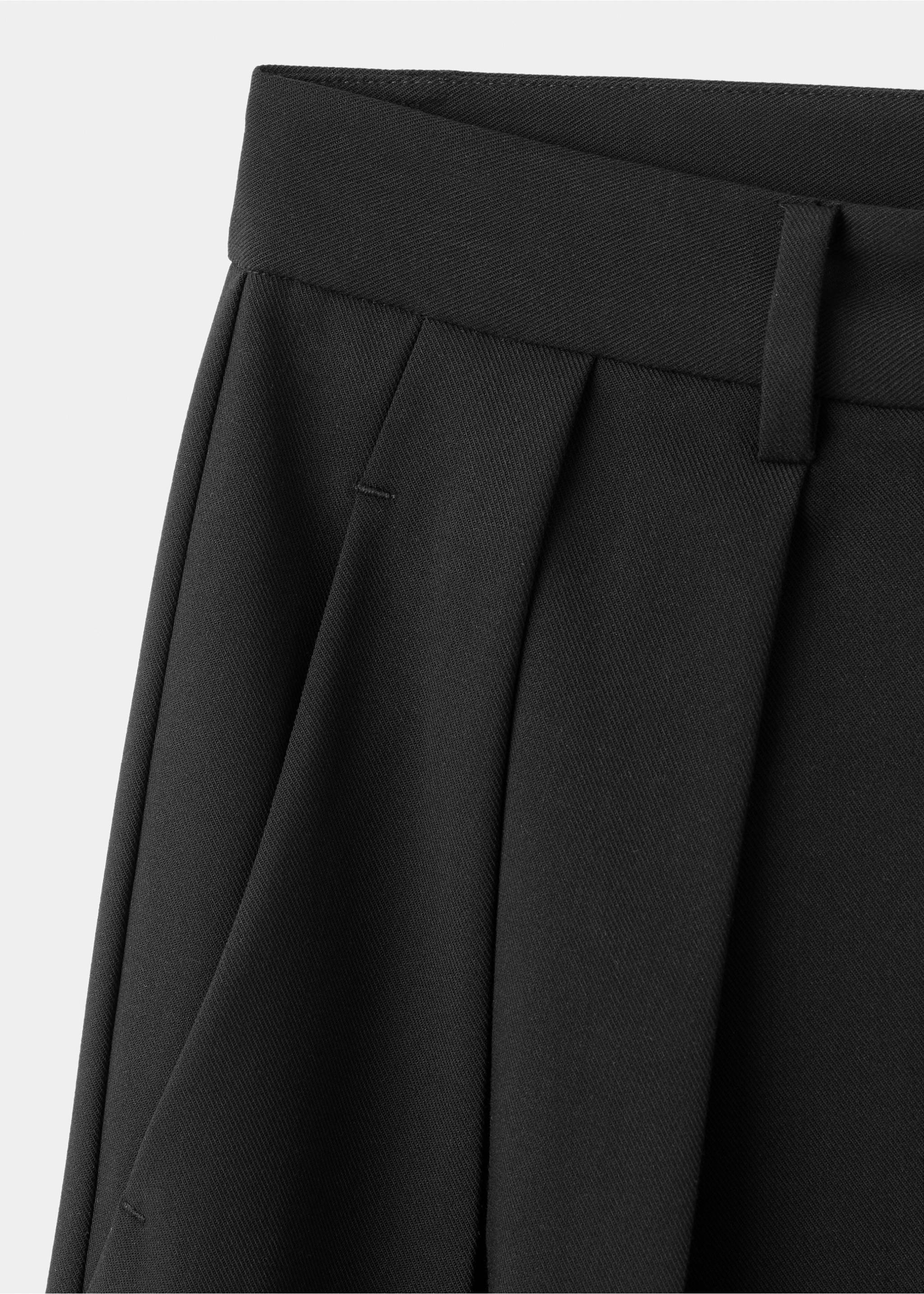Wide leg mid-rise pleated trousers - Details of the article 0, Black. Ref: 17067895-00.