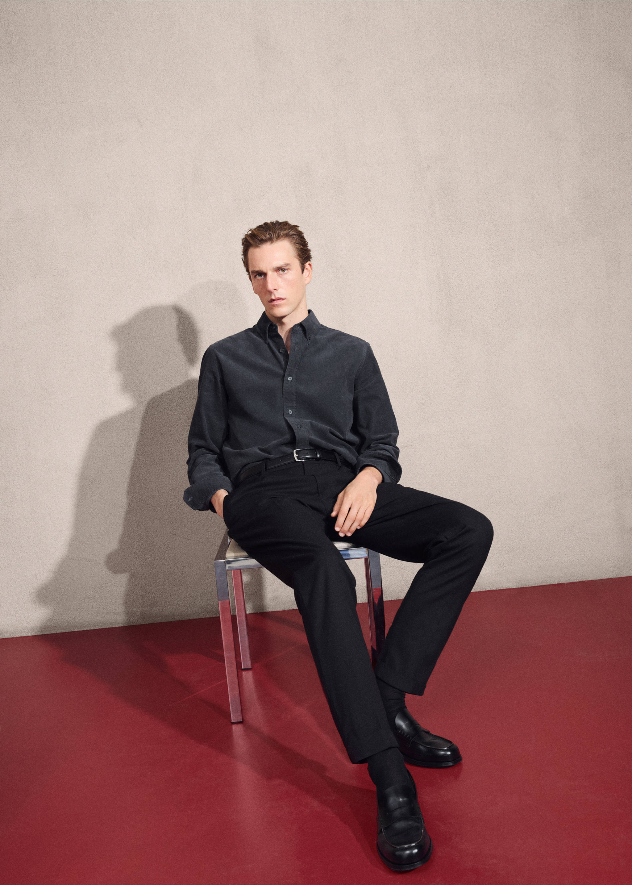 Classic-fit micro-corduroy shirt - Details of the article 3, Grey. Ref: 17067899-00.
