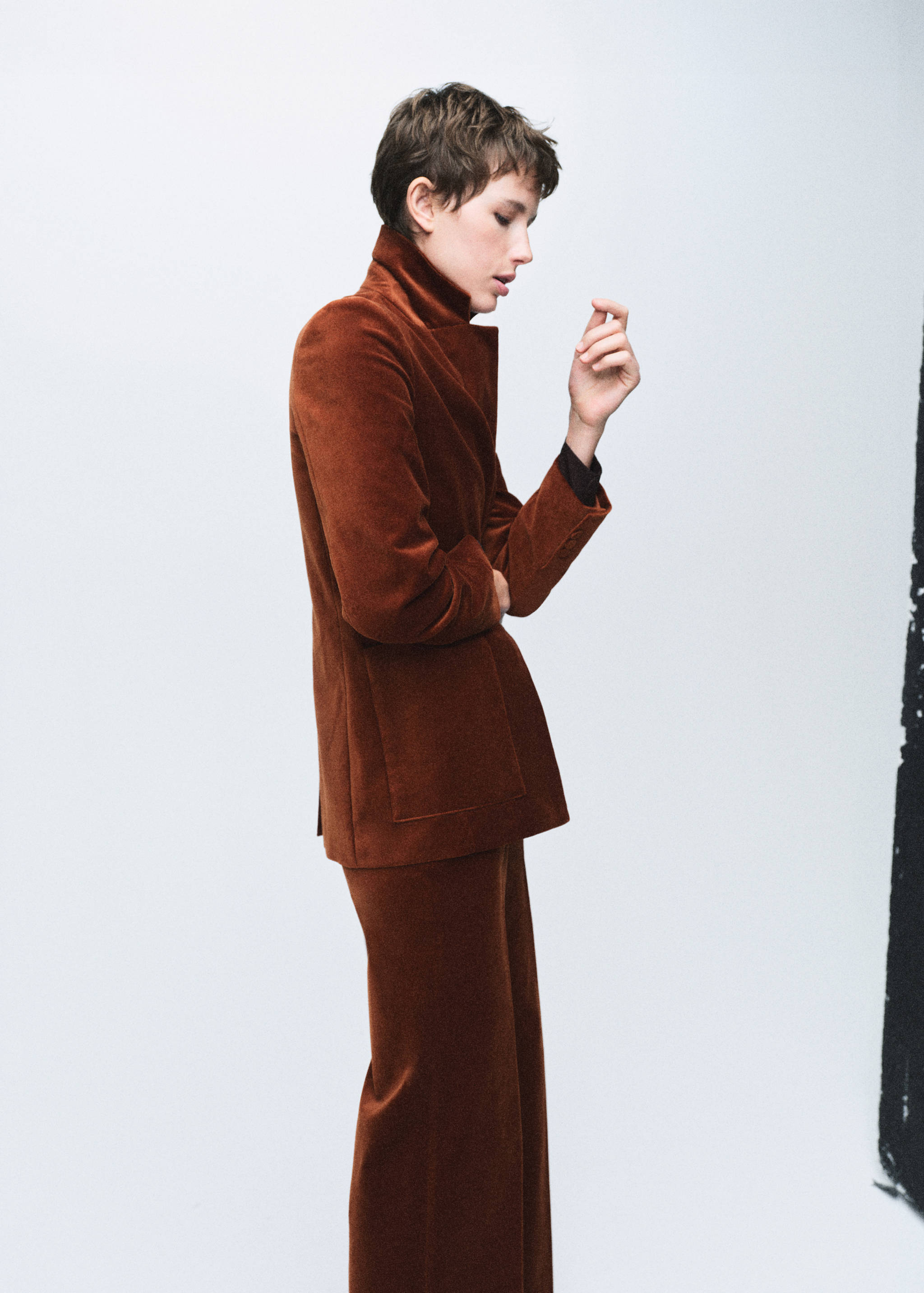 Blazer costume velours à poches - Plan moyen