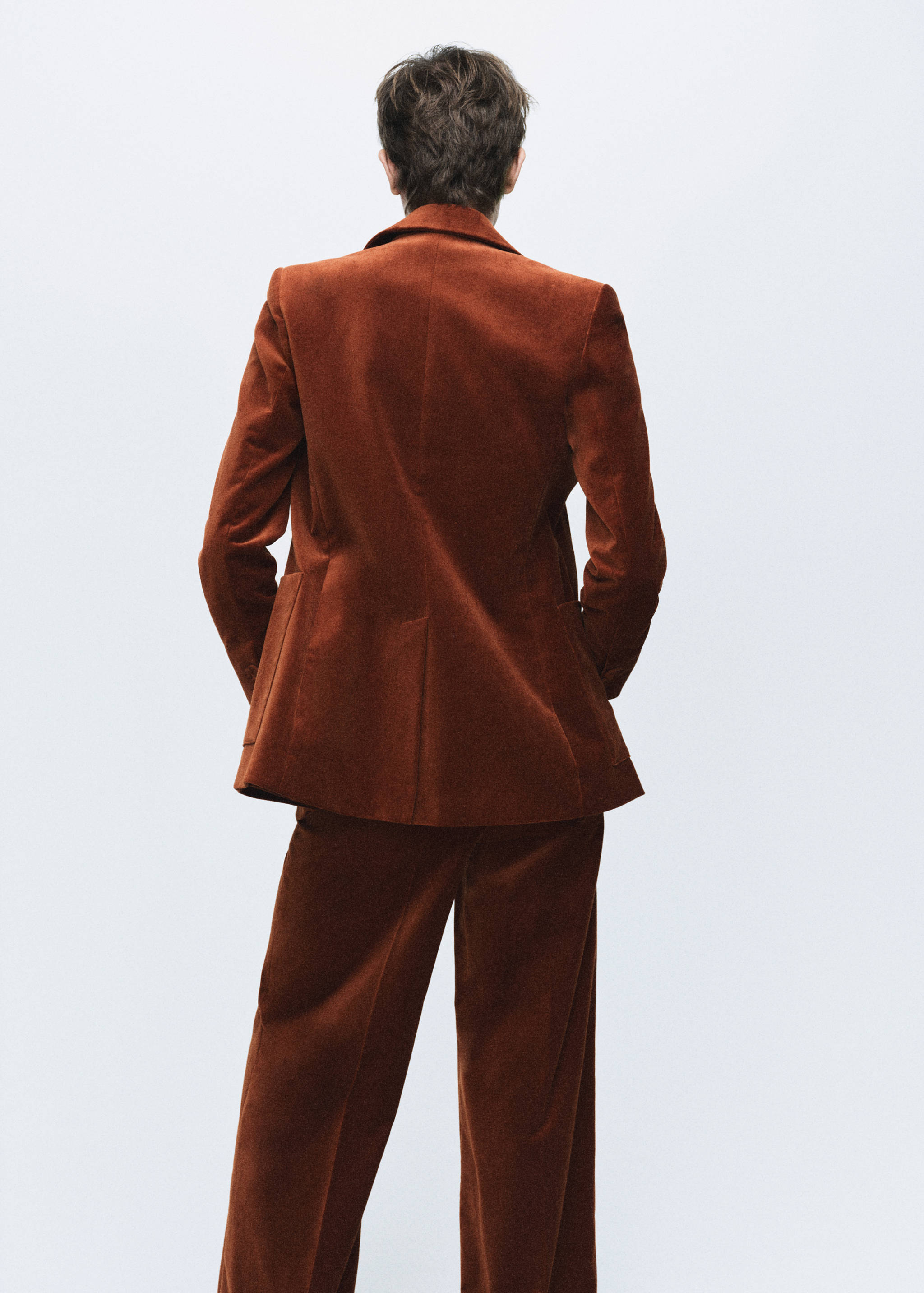 Blazer costume velours à poches - Verso de l’article