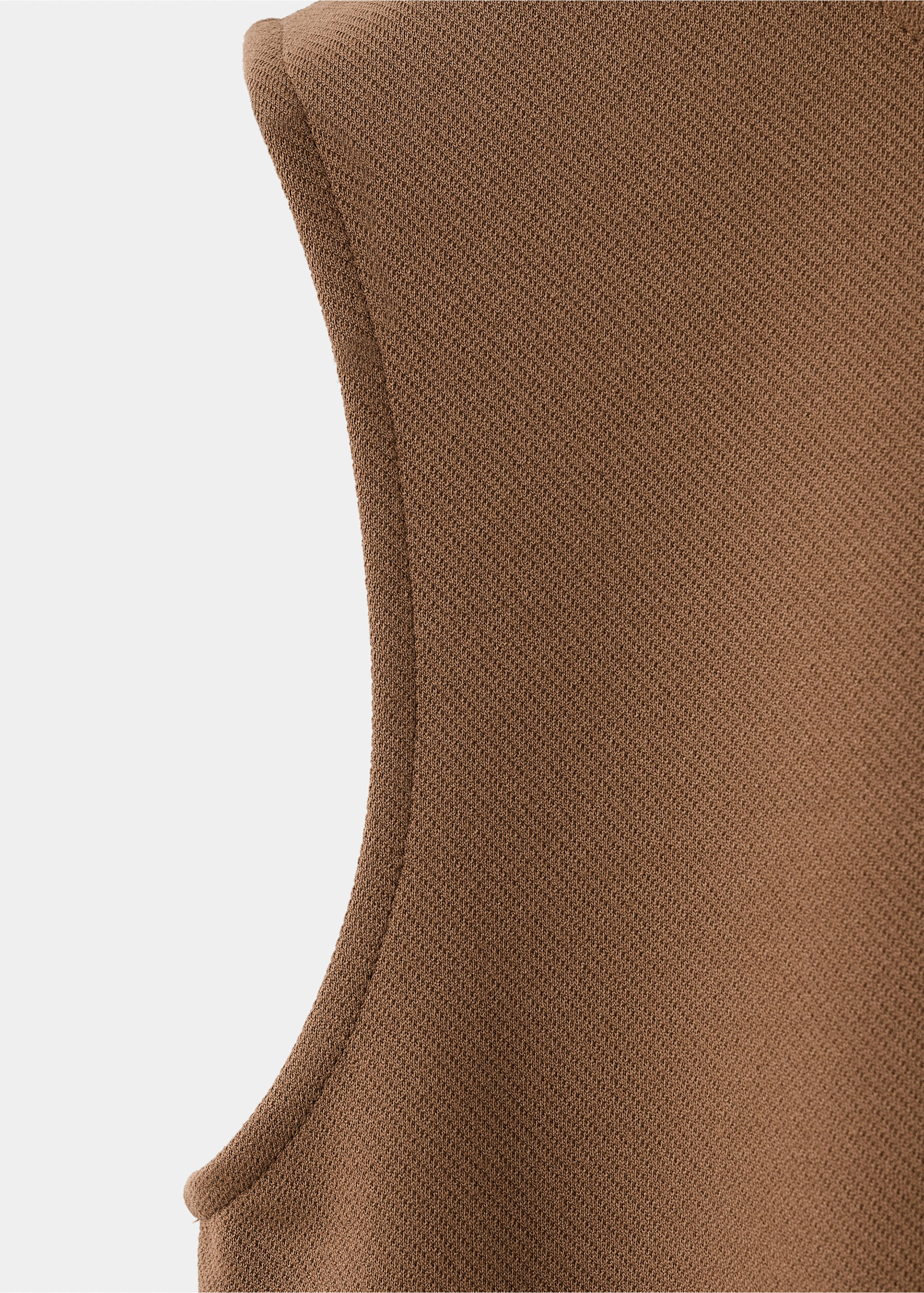 Fitted top with wide straps - Details of the article 0, Medium Brown. Ref: 17068291-00.