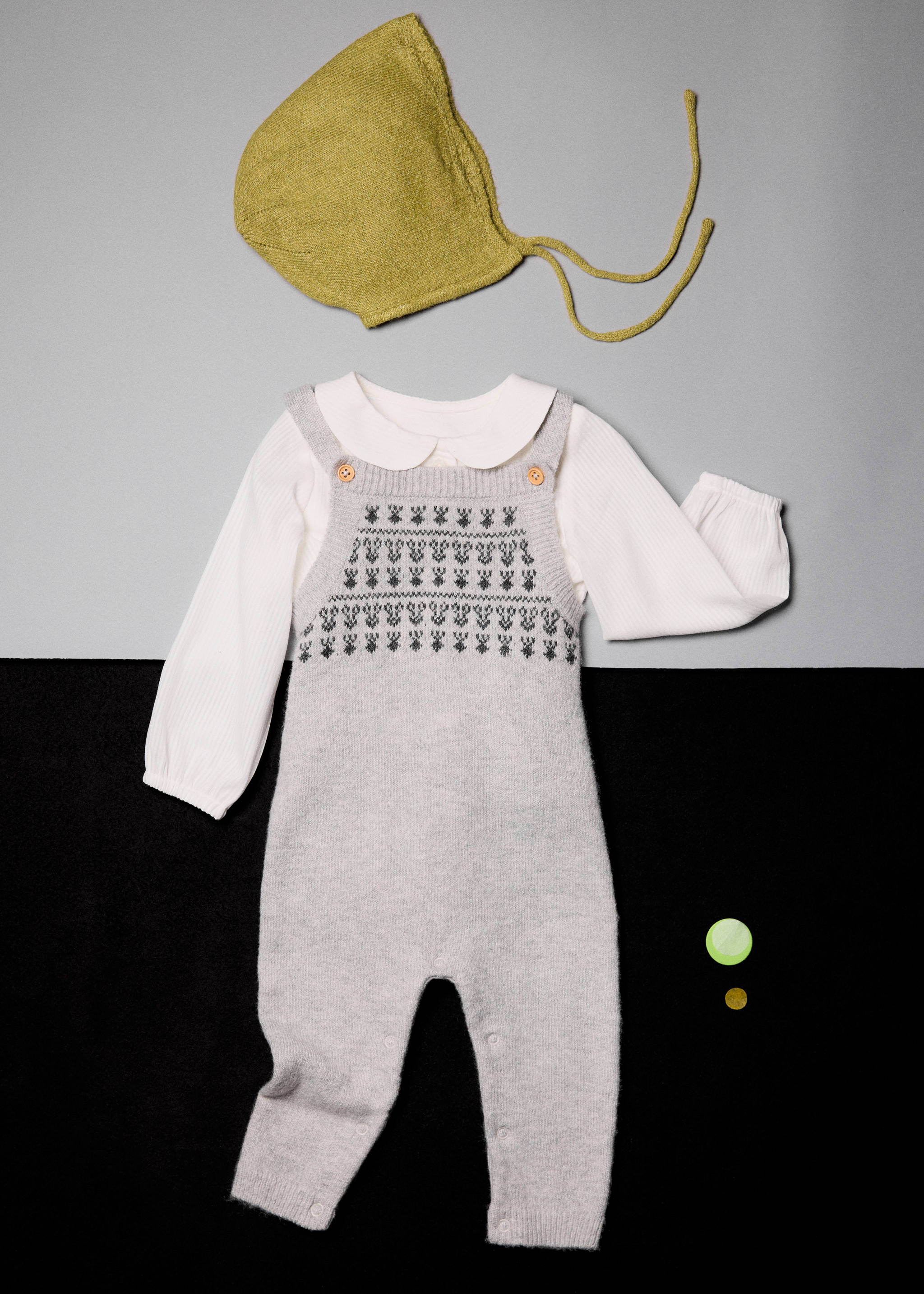 Dungarees with embroidered trim - Details of the article 5, Medium Heather Grey. Ref: 17068633-00.