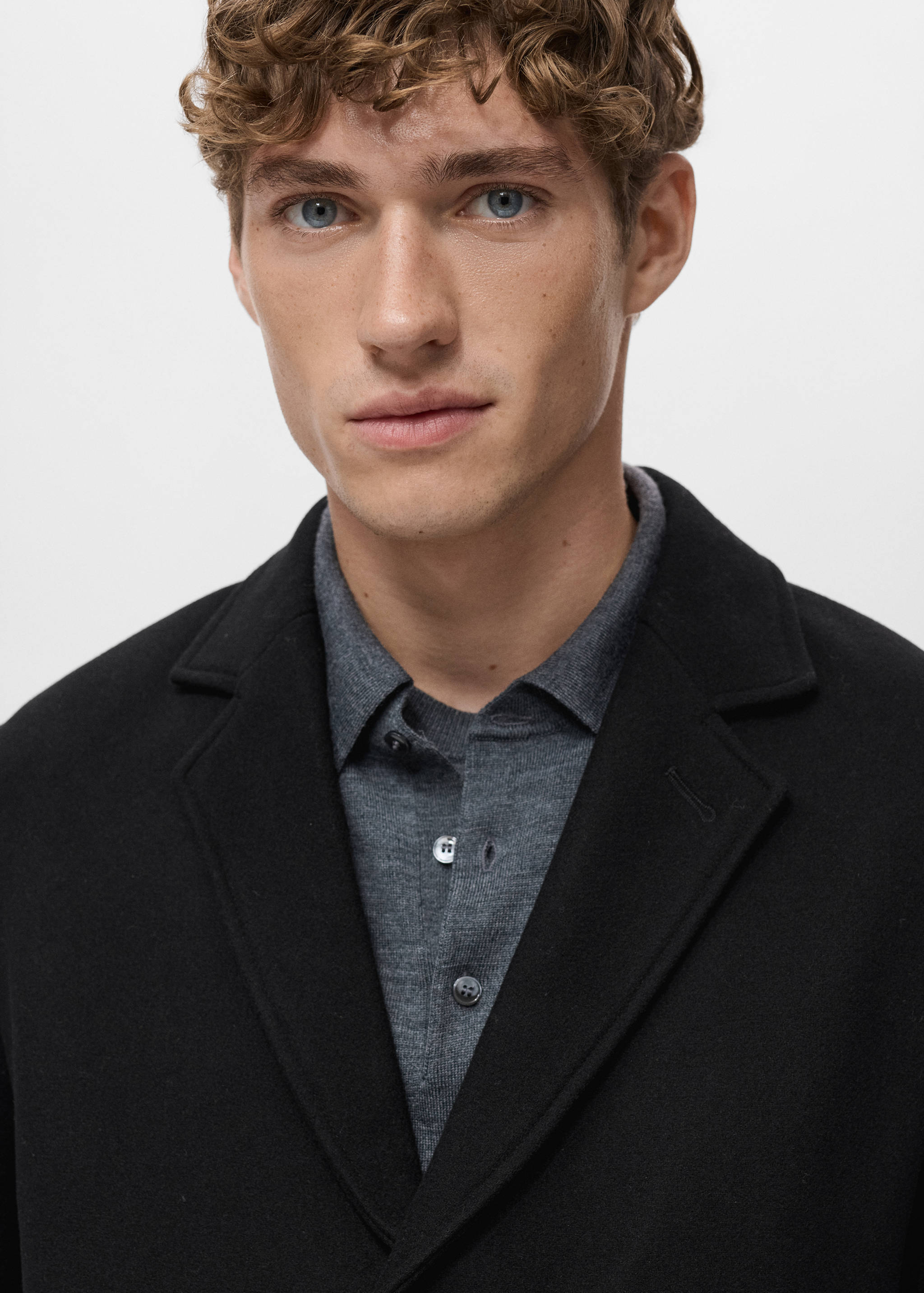 Lightweight recycled wool coat - Details of the article 1