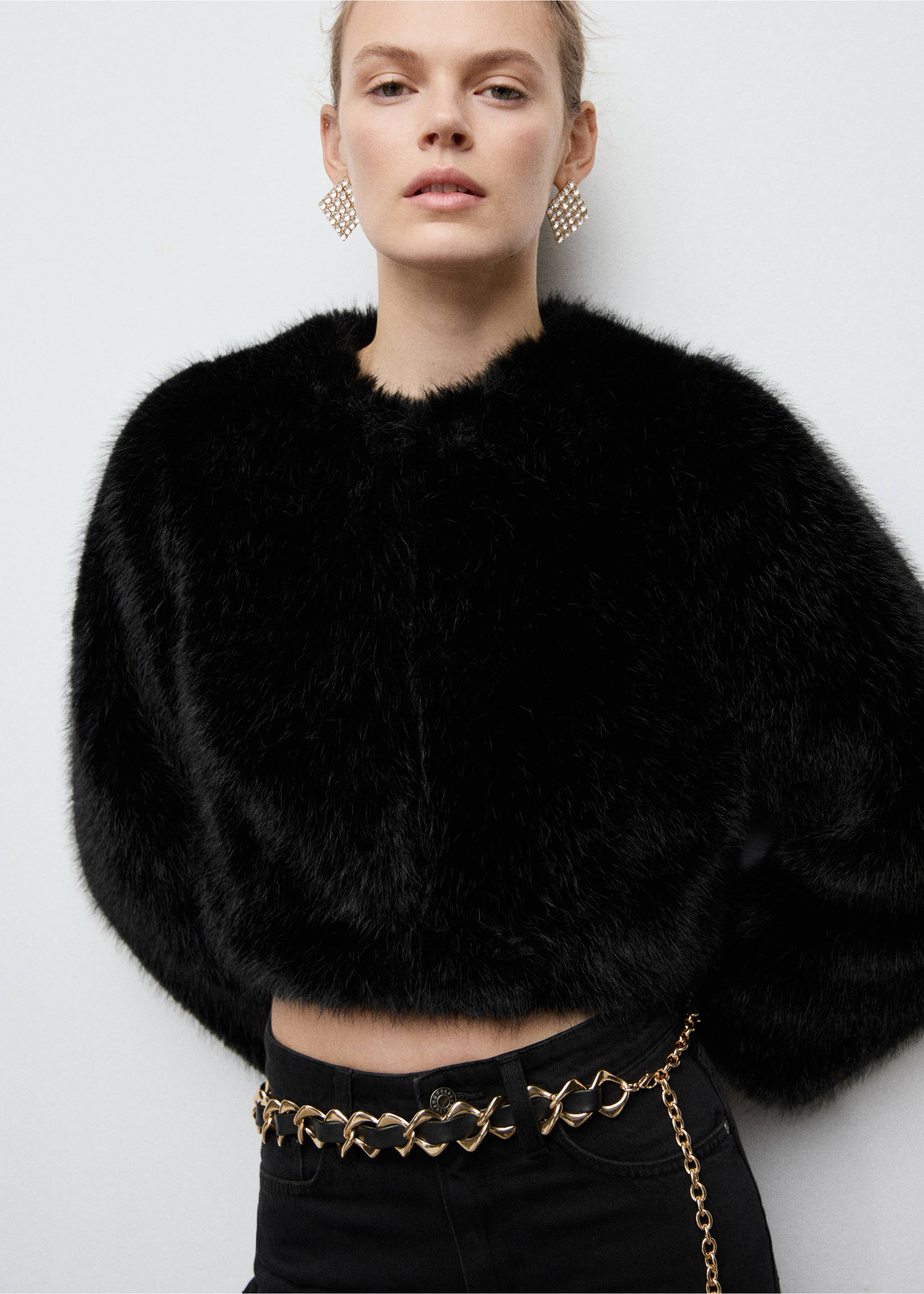 Faux-fur cropped jacket - Medium plane, Black. Ref: 17069093-00.