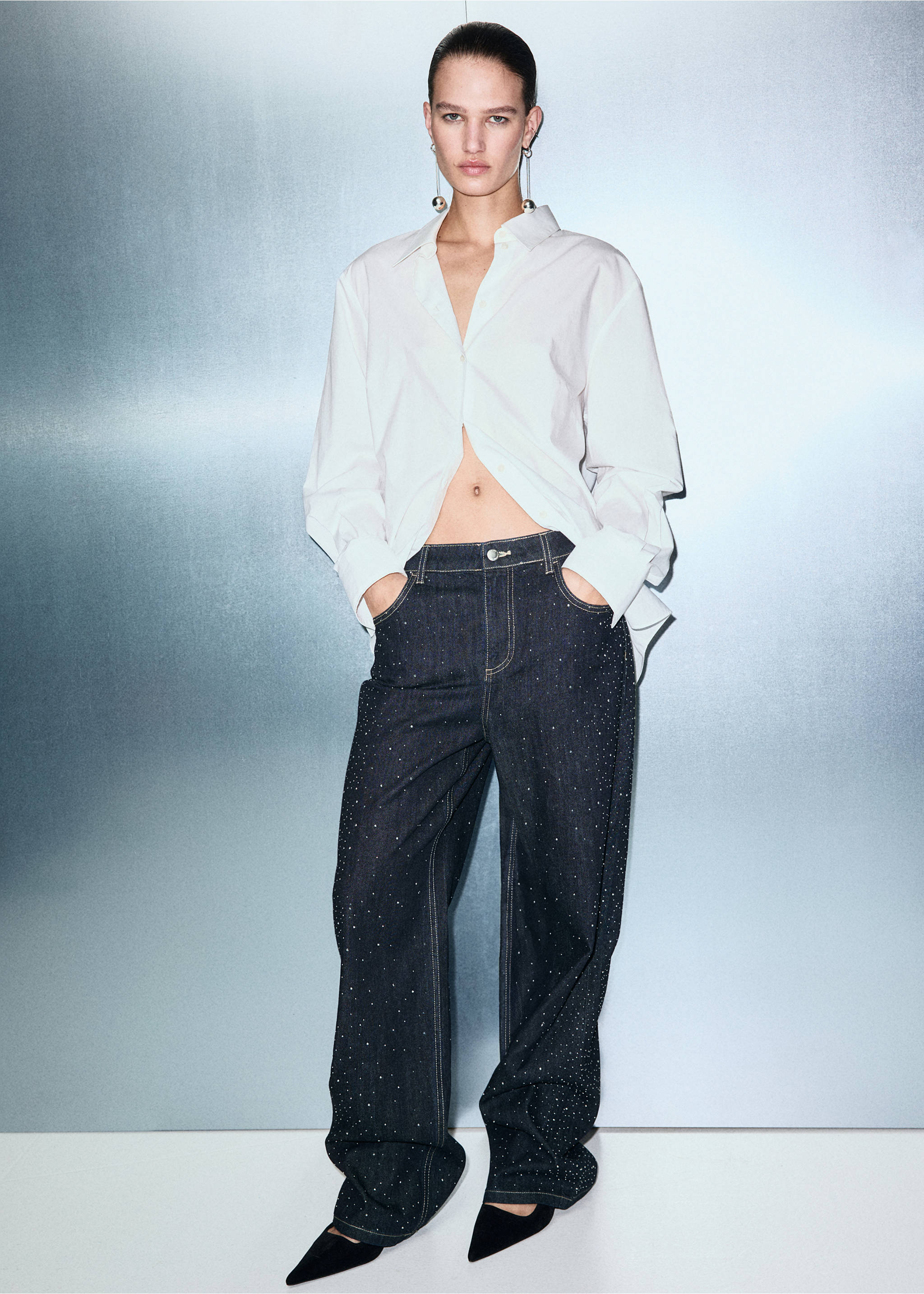 Straight jeans with rhinestone detail - General plane, Open Blue. Ref: 17069107-00.