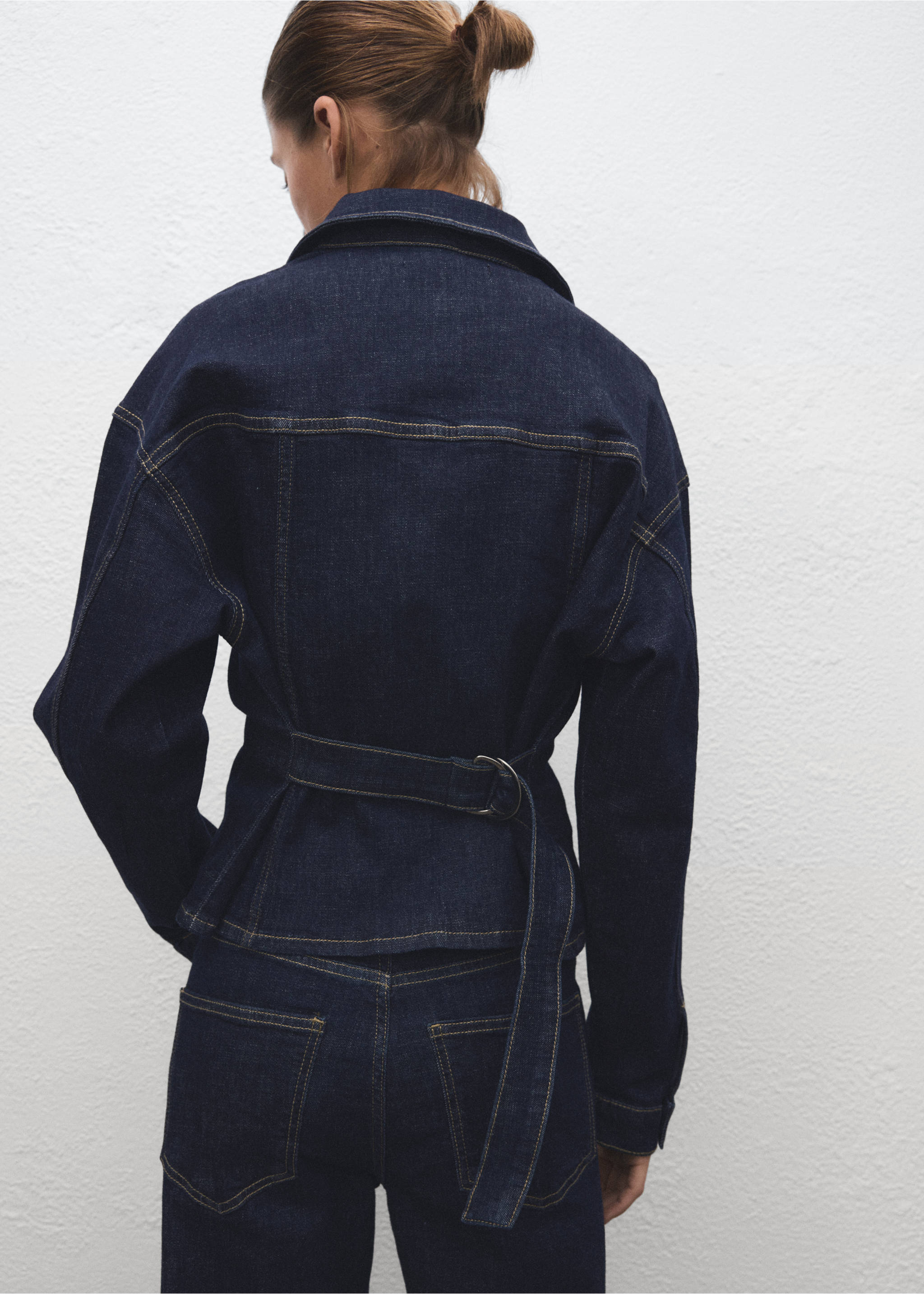 Fitted denim jacket with pockets - Reverse of the article, Open Blue. Ref: 17069119-00.