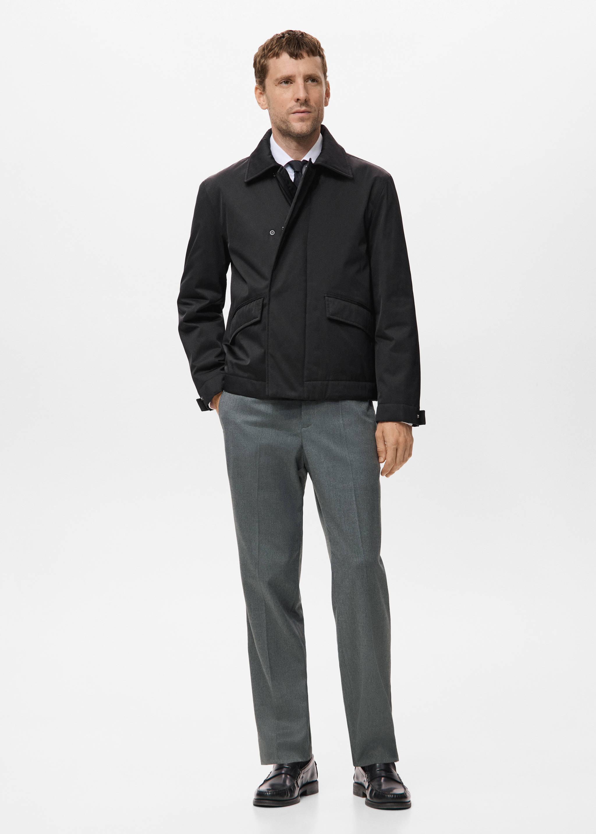Water-repellent jacket with pockets - General plane