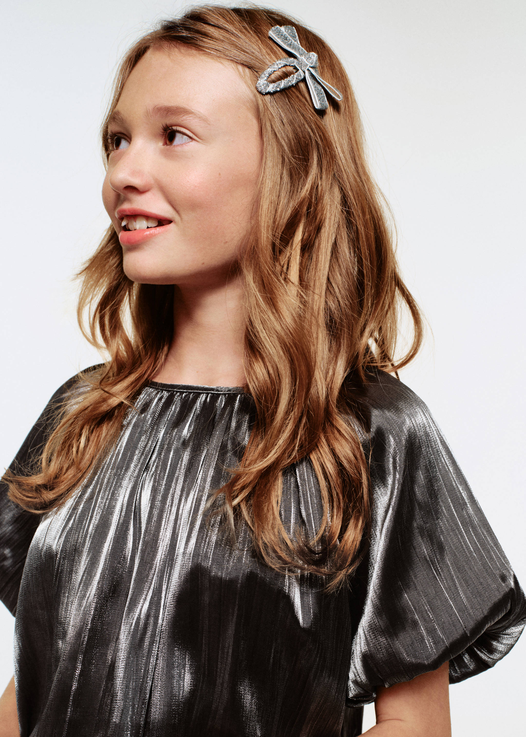 4 pack bow hairclips - General plane