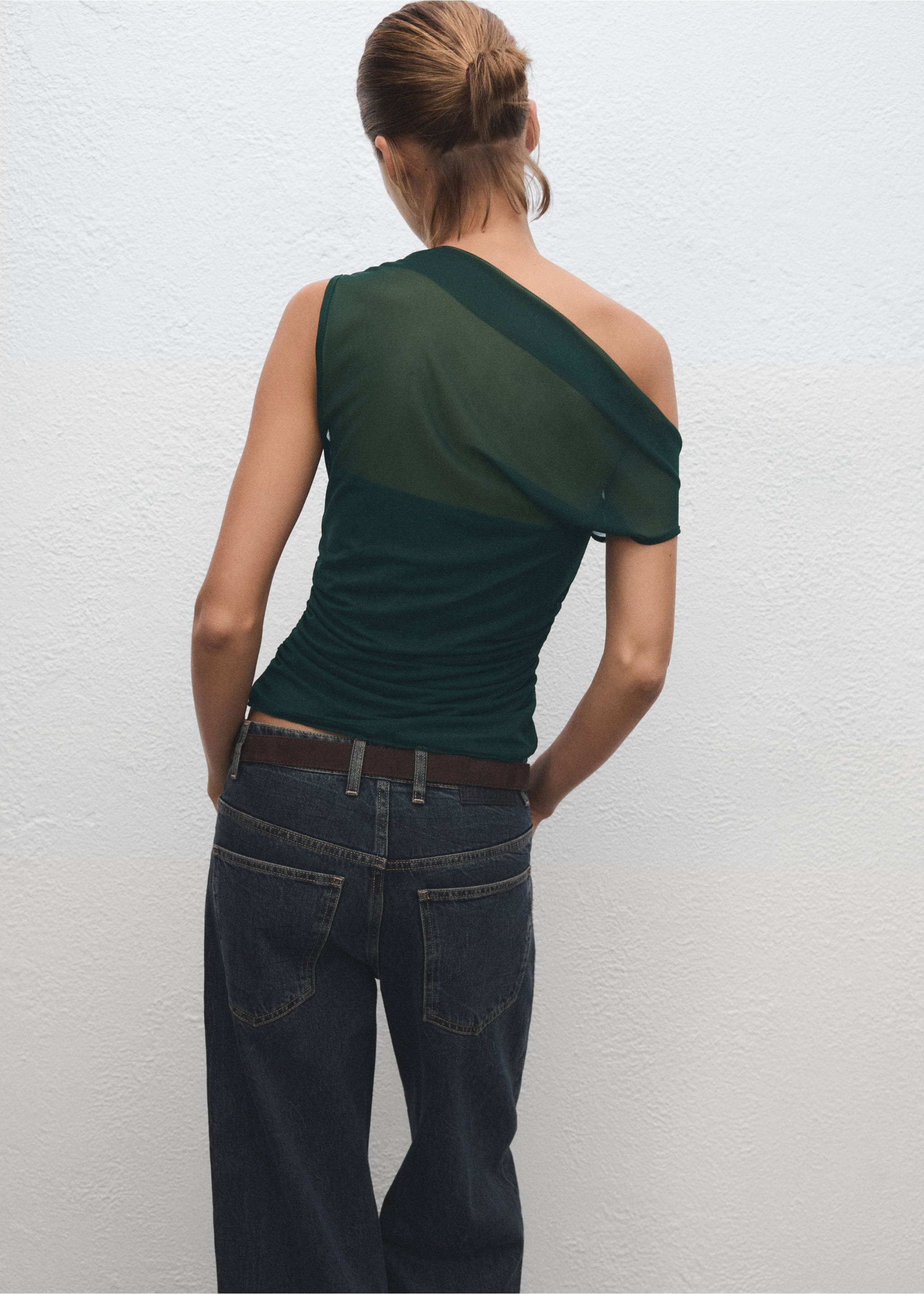 Semi-transparent top with asymmetrical neckline - Reverse of the article, Green. Ref: 17069212-00.