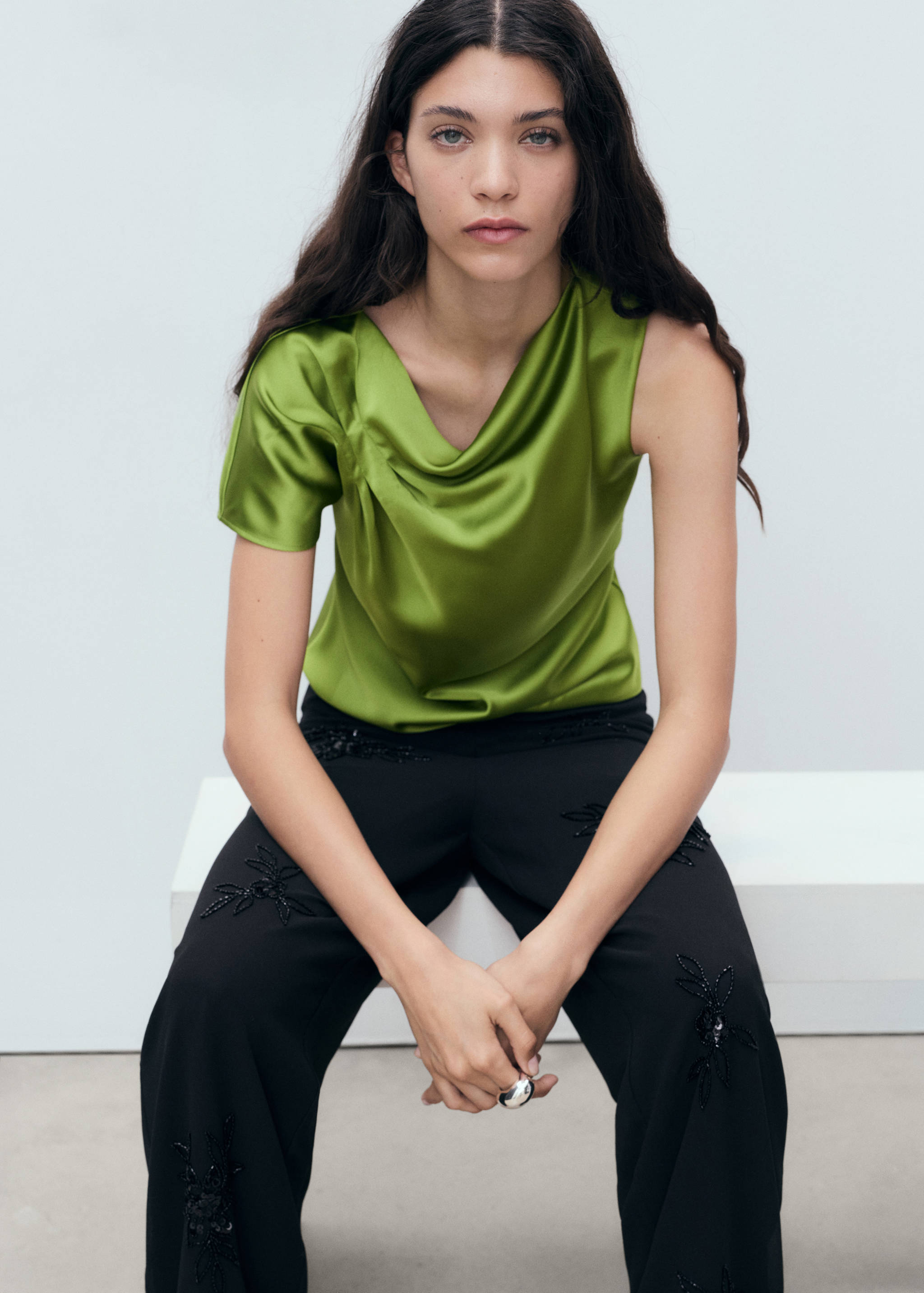 Satin shirt with draped detail - Details of the article 3