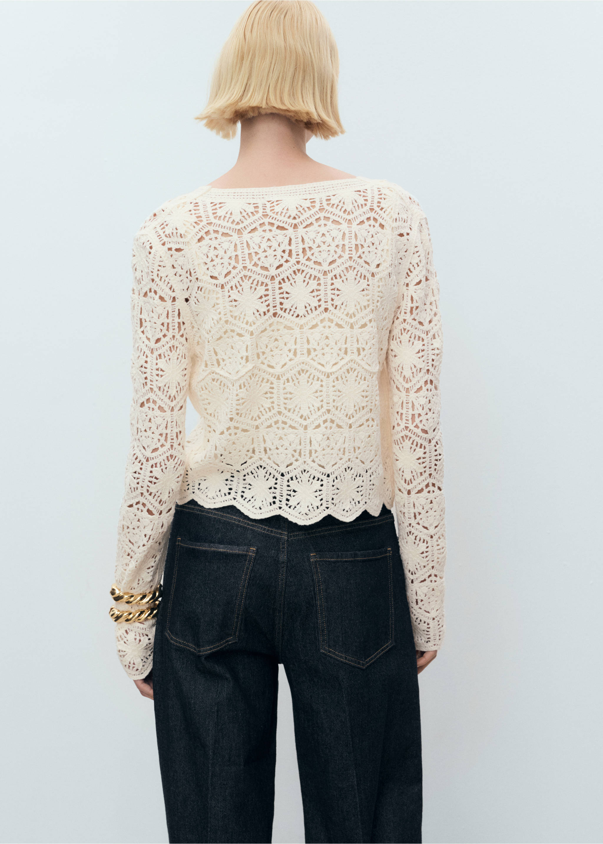 Crochet cardigan with scalloped hem - Reverse of the article, Ecru. Ref: 17071135-00.