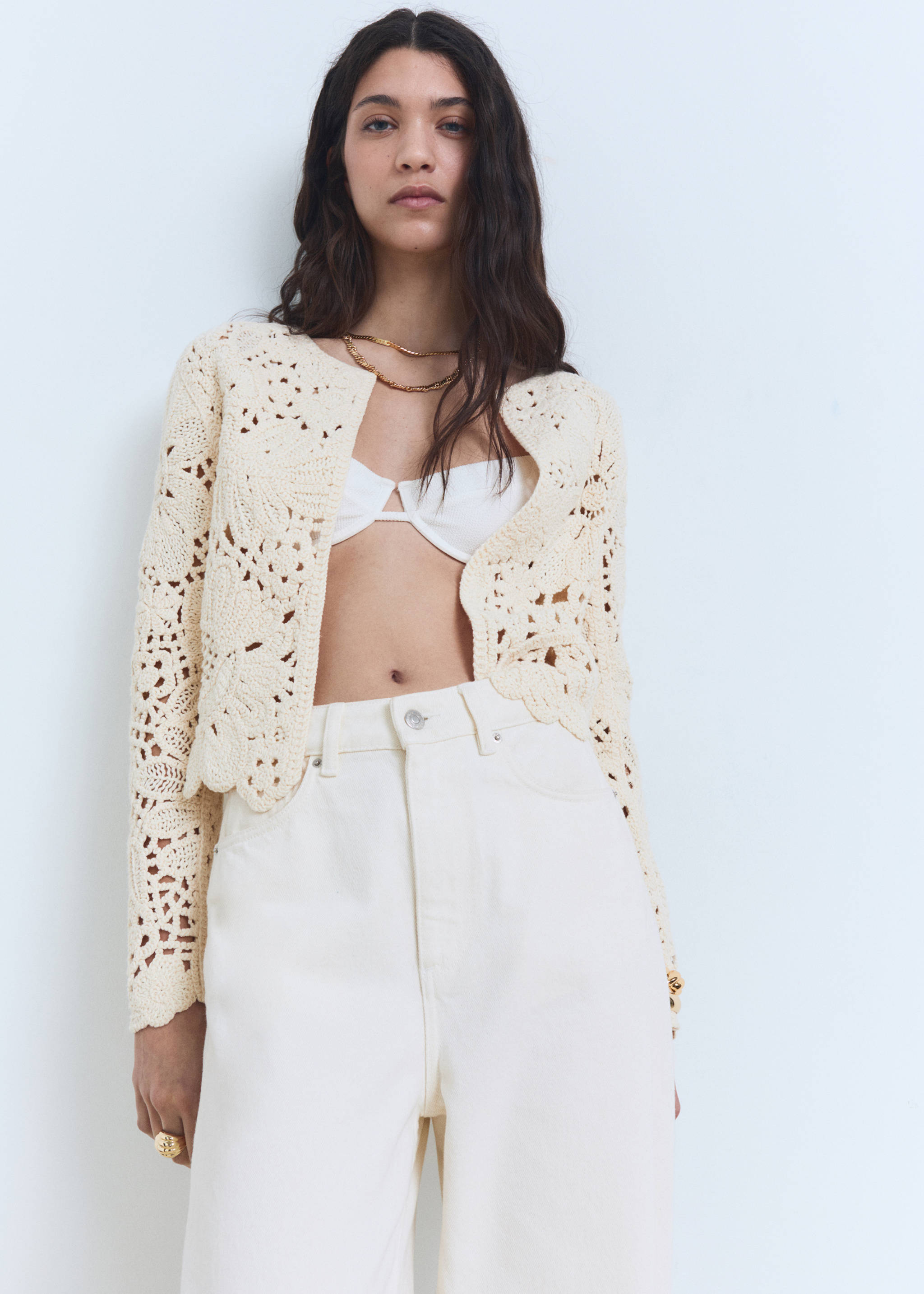 Openwork knitted jacket with scalloped hem - Medium plane