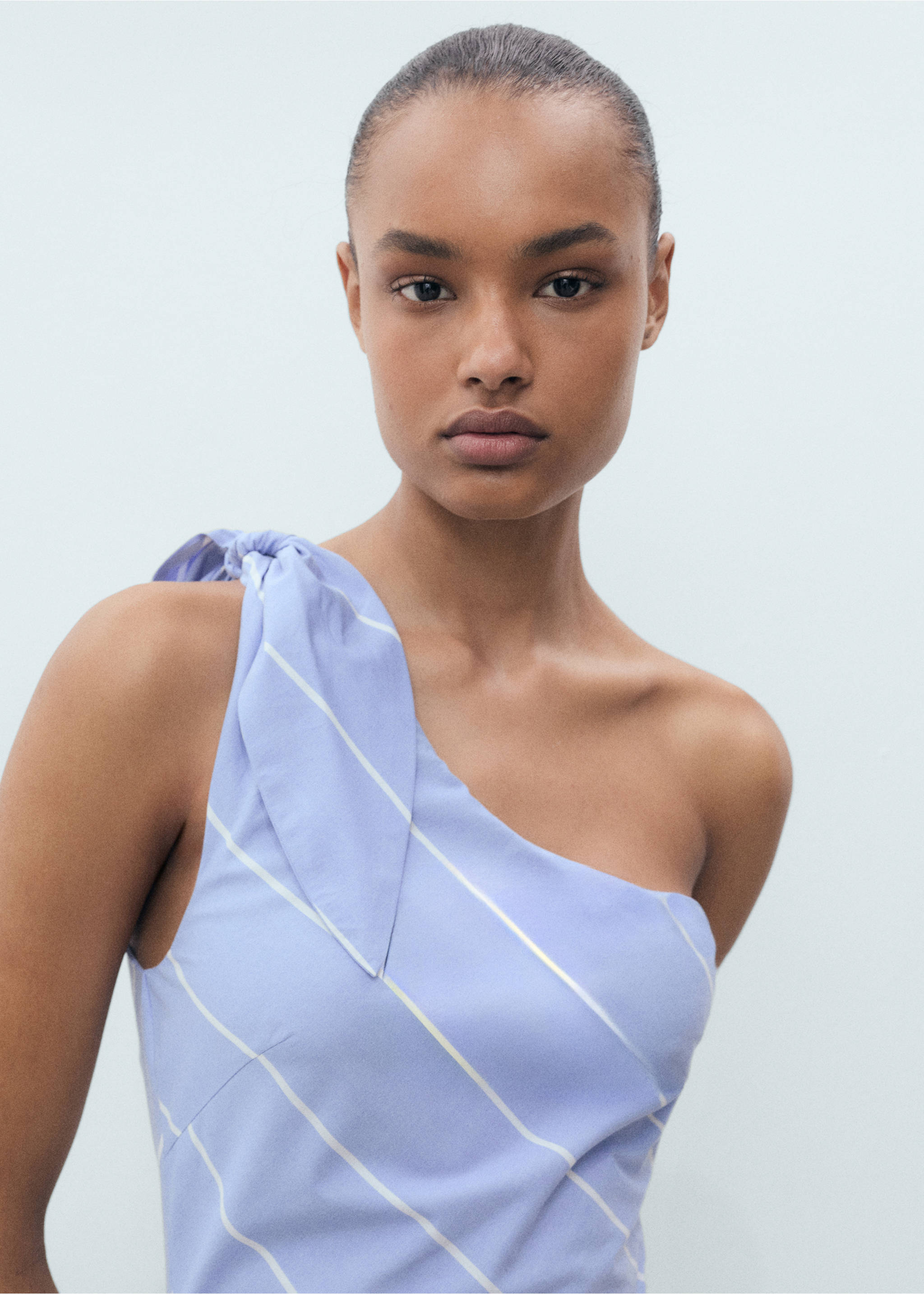 Asymmetrical striped dress with knot - Details of the article 1, Blue. Ref: 17071151-00.