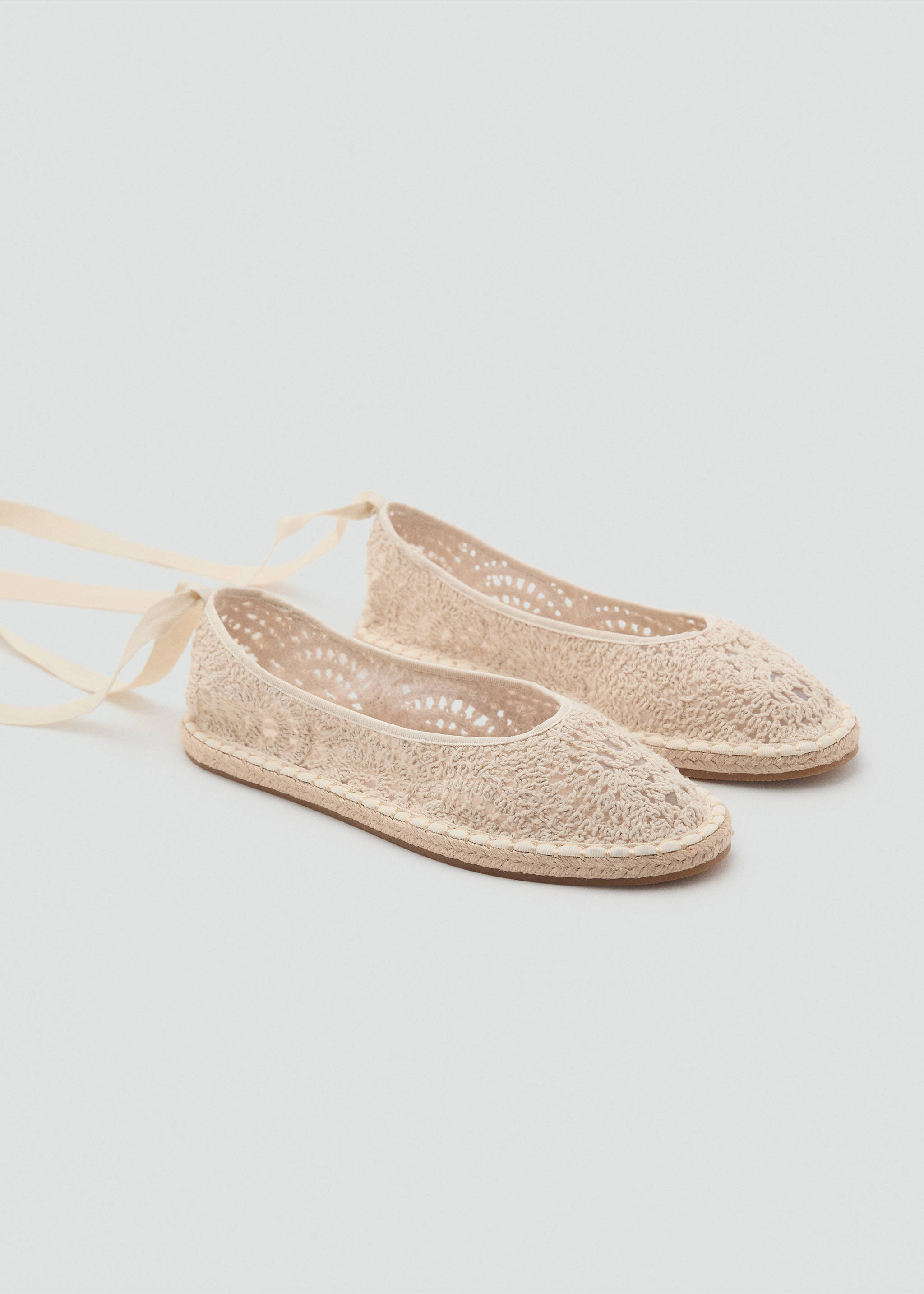 Crochet ballet flats - Medium plane, Ecru. Ref: 17071154-00.
