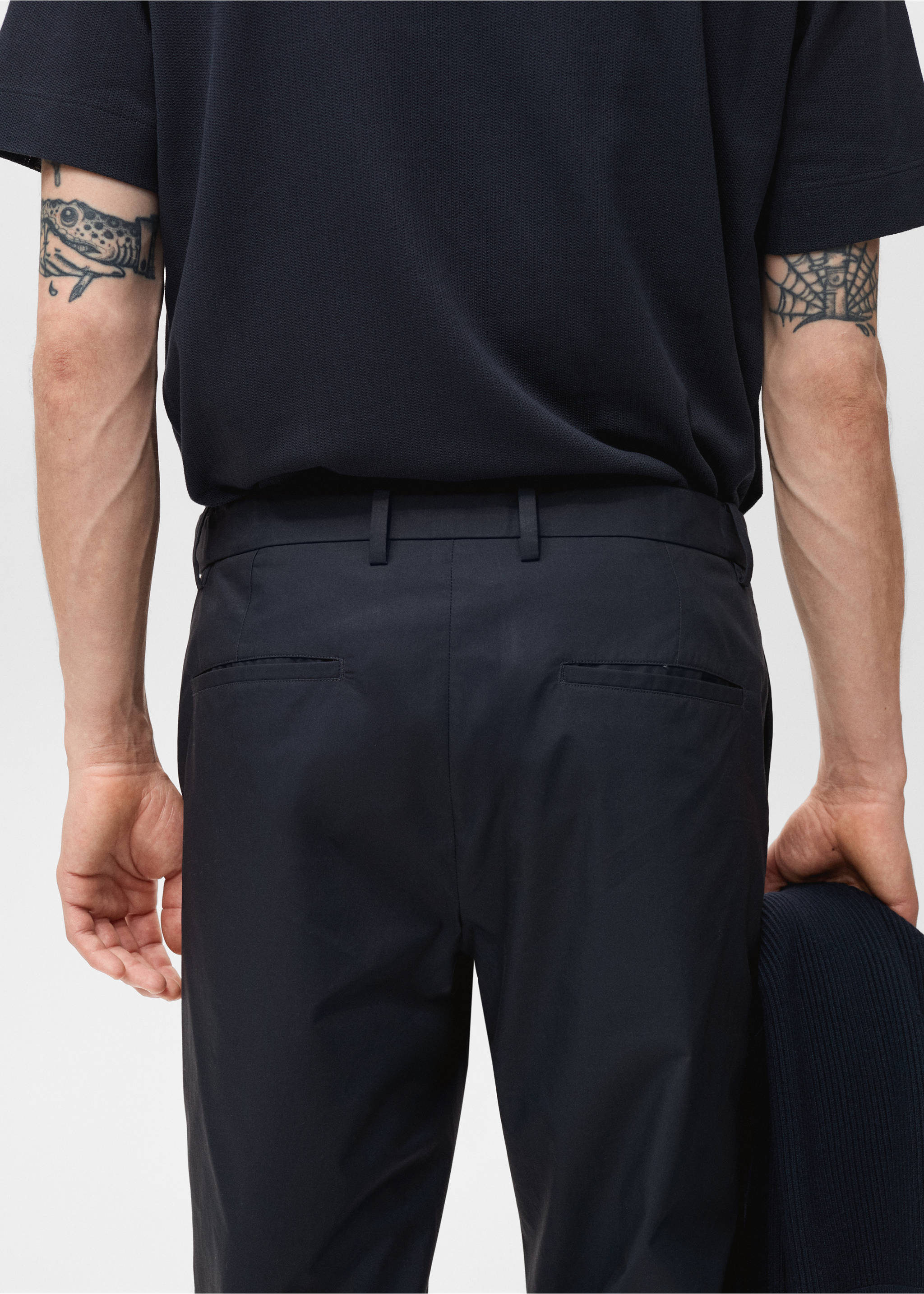 100% slim-fit cotton trousers - Details of the article 3, Navy. Ref: 17071161-00.