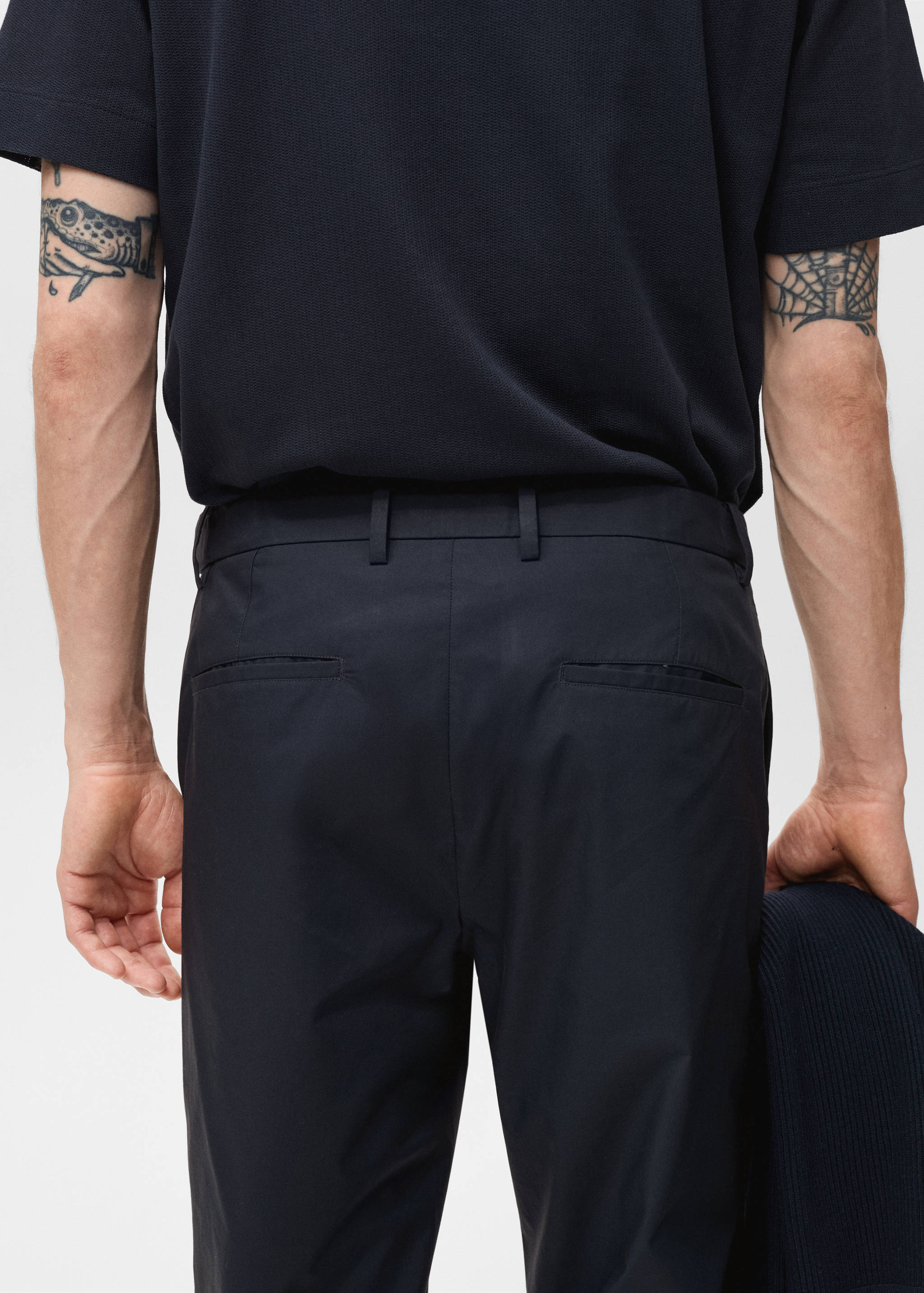 100% slim-fit cotton trousers - Details of the article 3