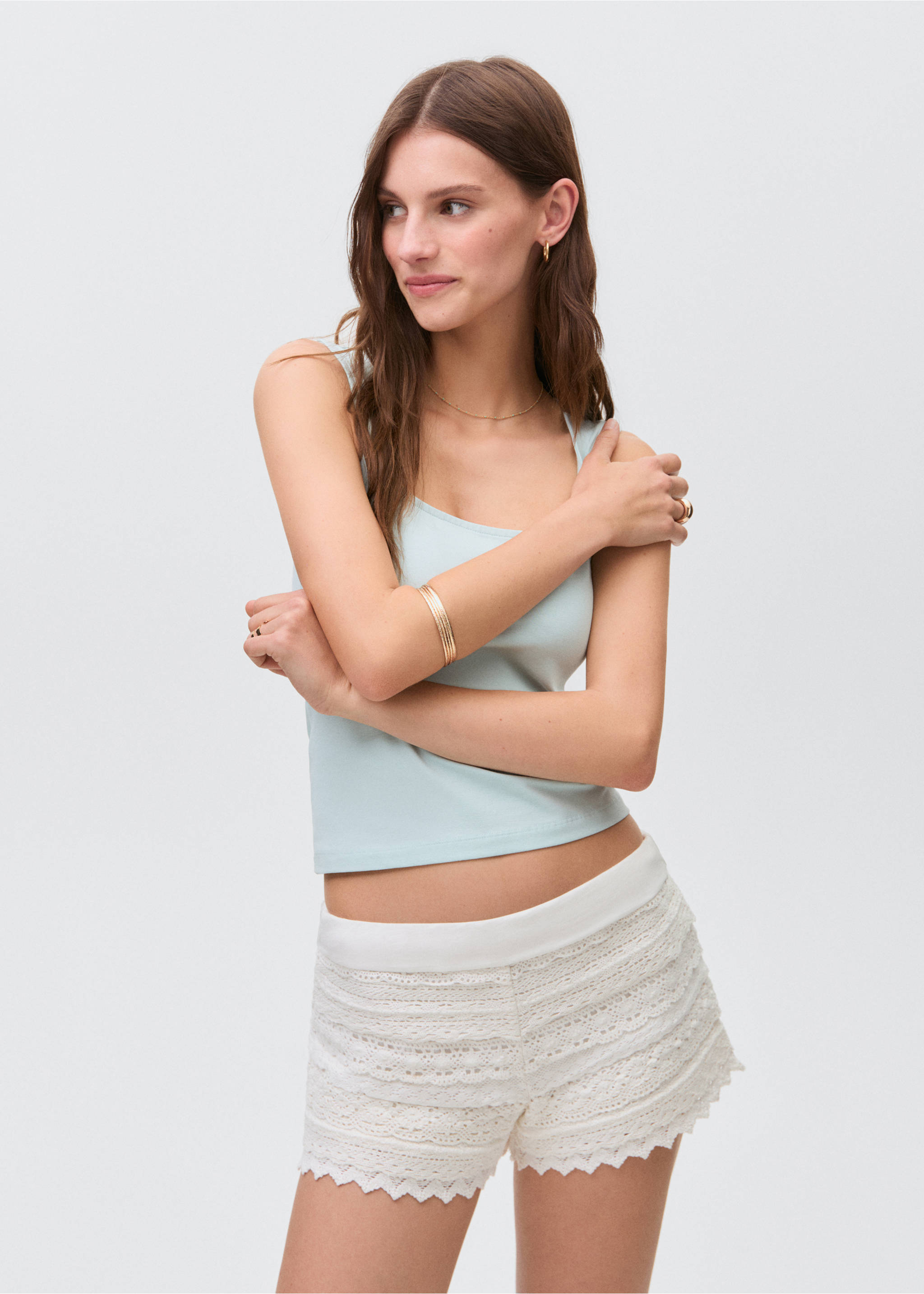 Crochet shorts with ruffles - Medium plane, Off White. Ref: 17071164-00.