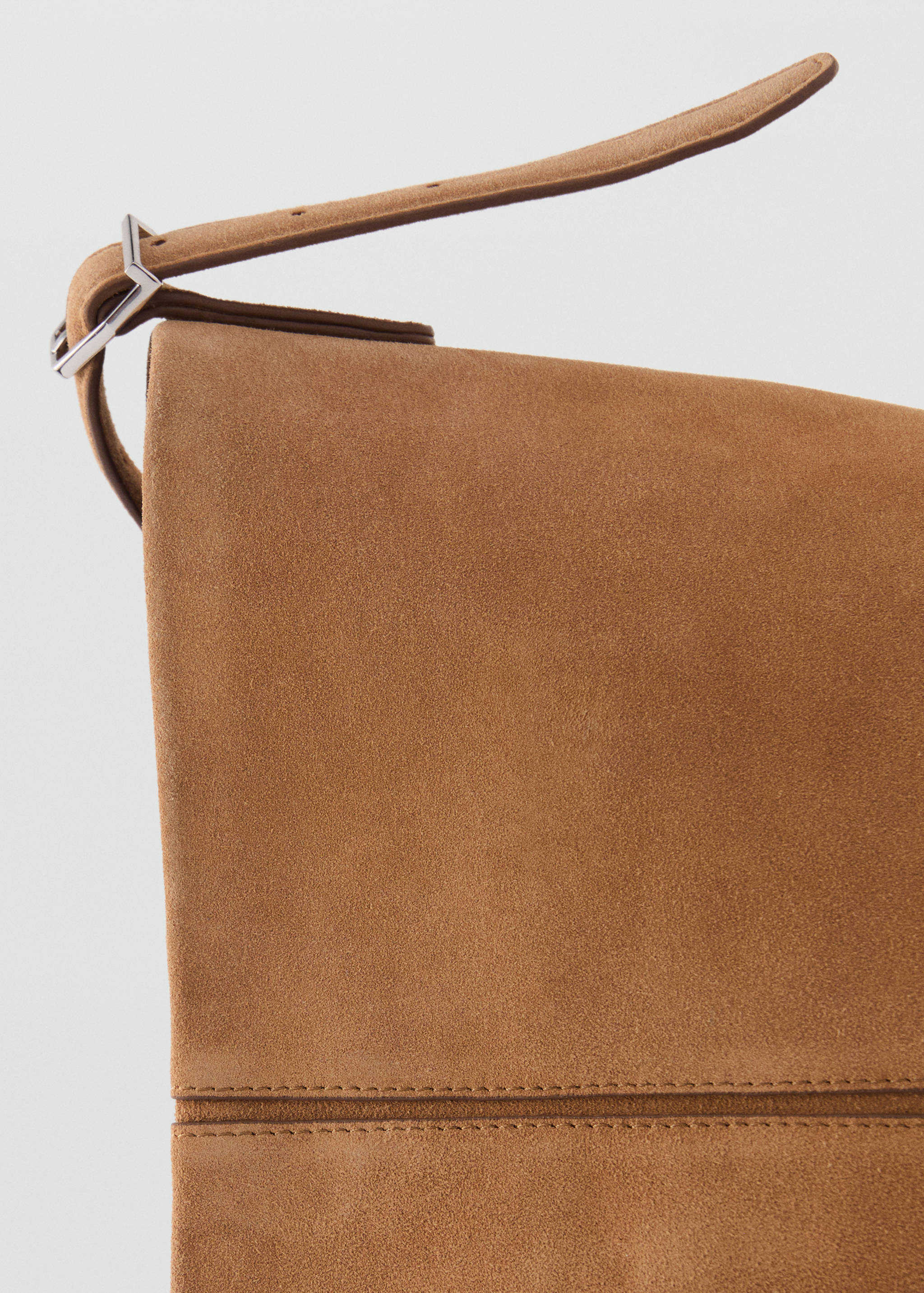 Leather bucket bag - Details of the article 2