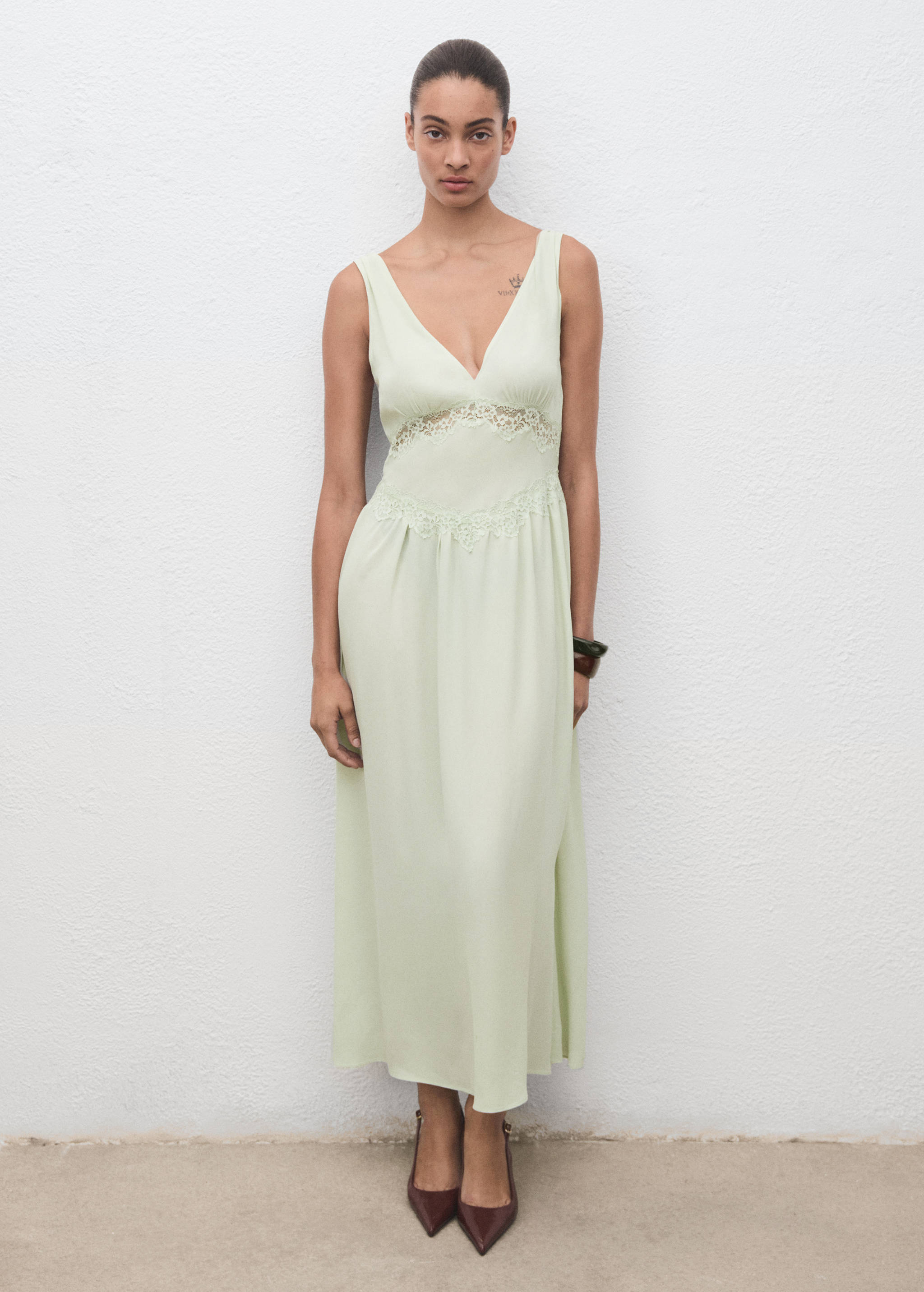 Lace camisole dress - General plane