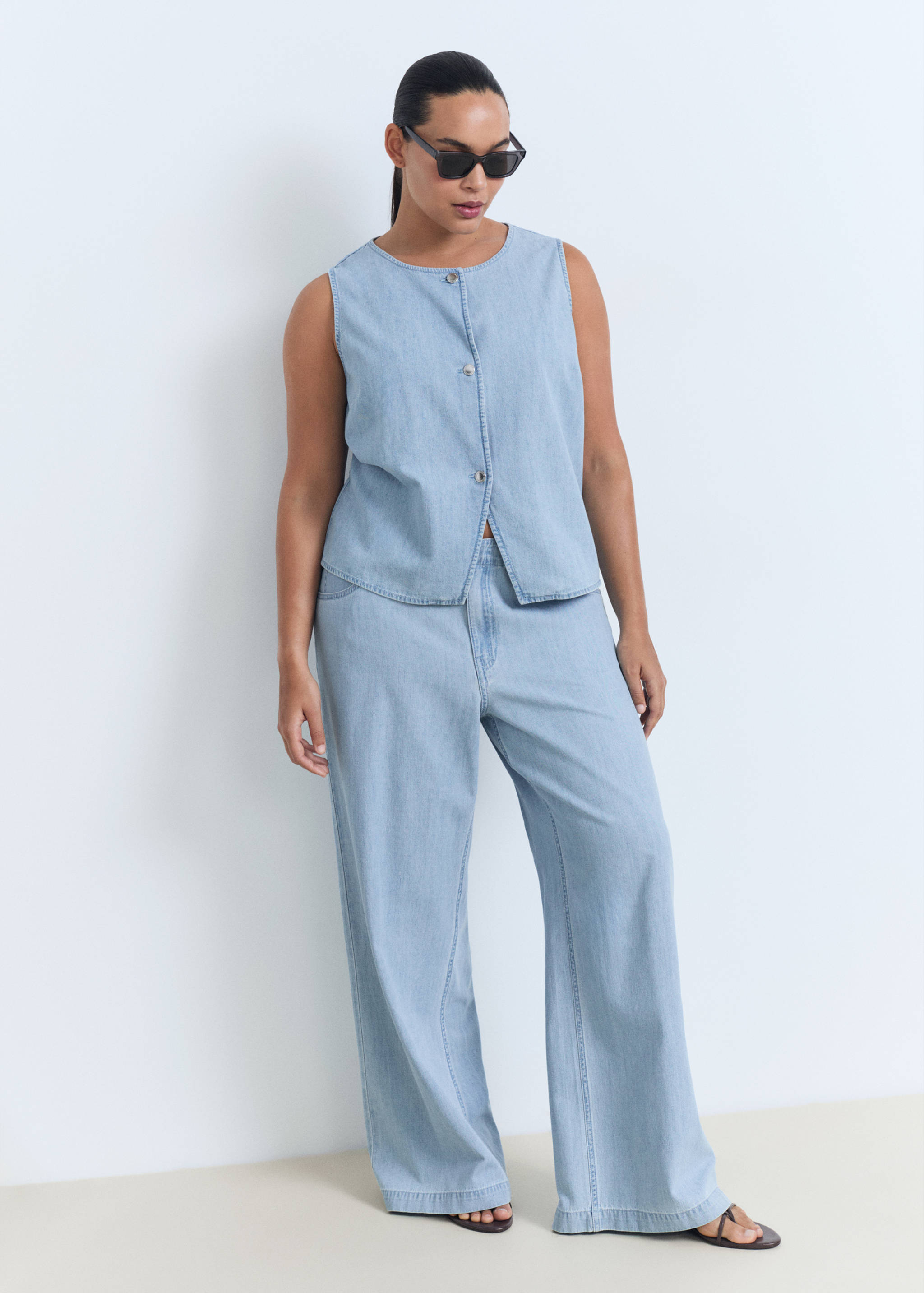 Džínová vesta s knoflíky - Detail zboží 3