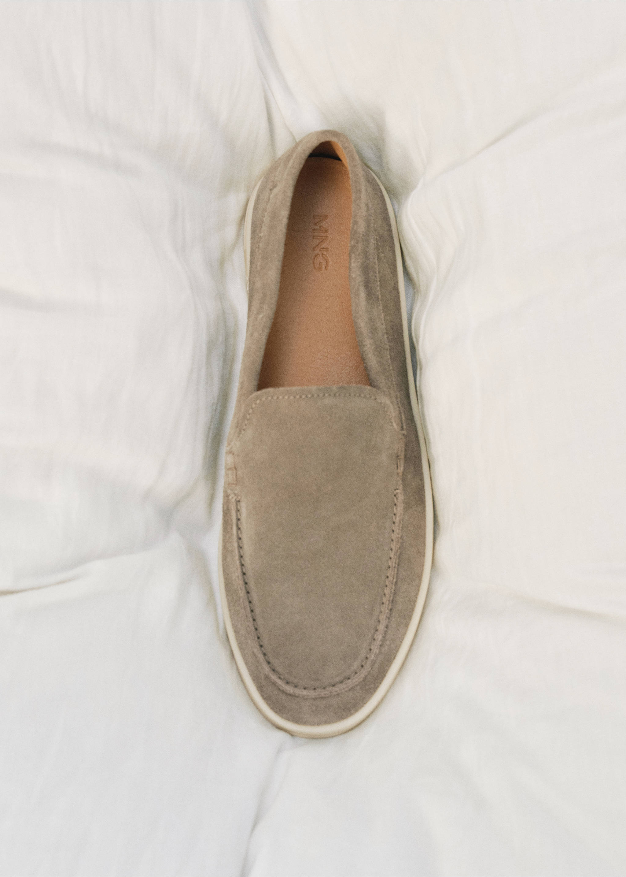 Split leather shoes - General plane, Sand. Ref: 17071212-00.