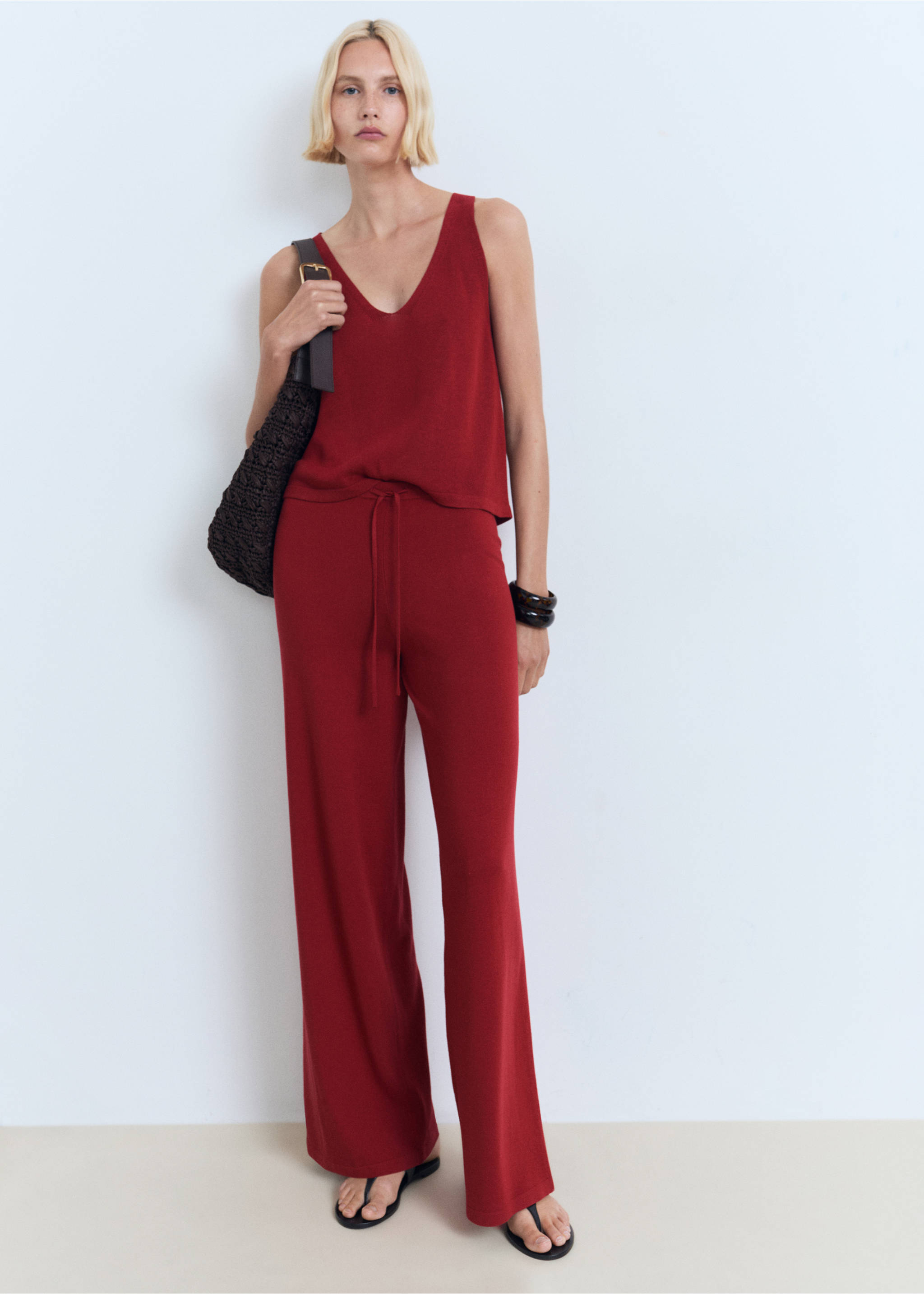 Straight knitted trousers - General plane, Red. Ref: 17071217-00.