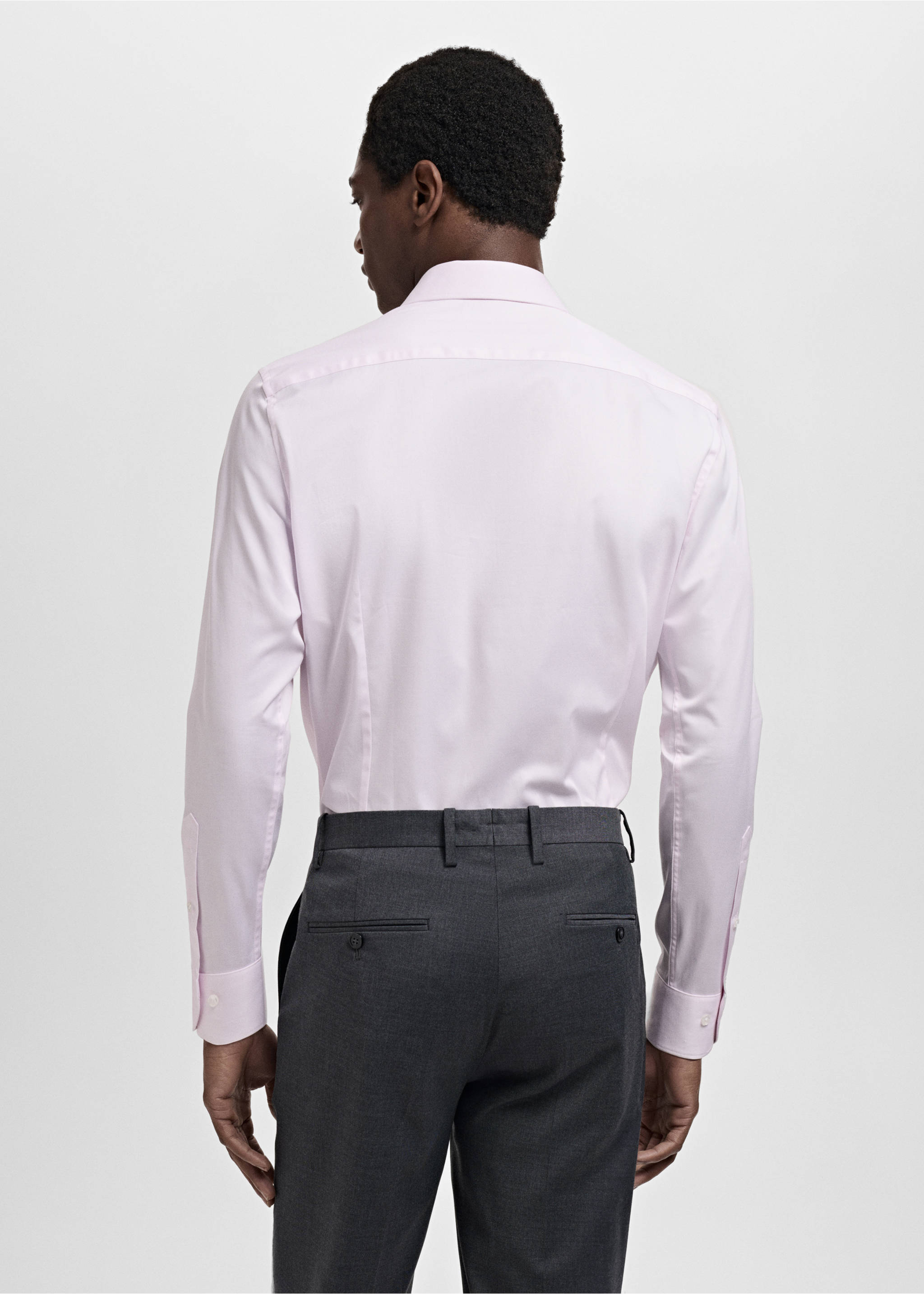 Slim Fit-Anzughemd aus 100 % Baumwolle - Rückseite des Artikels, Hellrosa. Ref: 17071226-00.