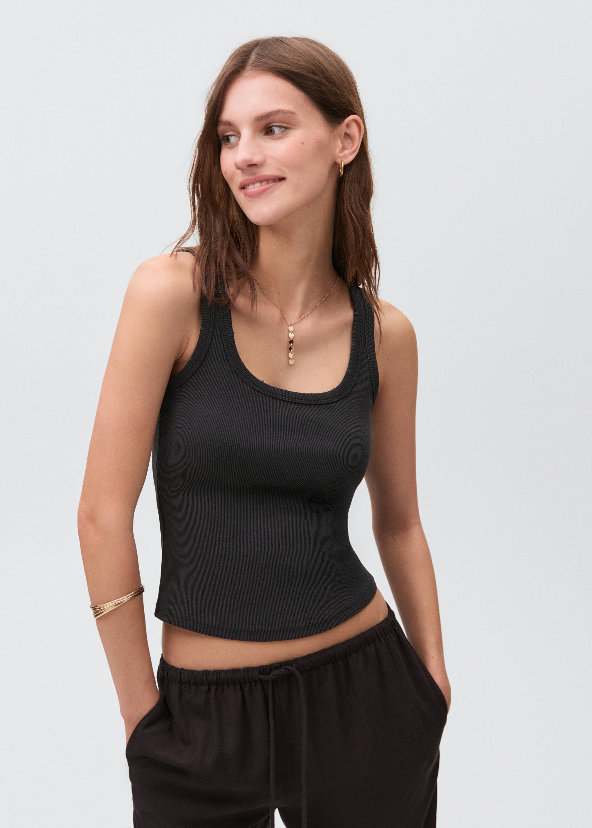 Knit strap top - Medium plane