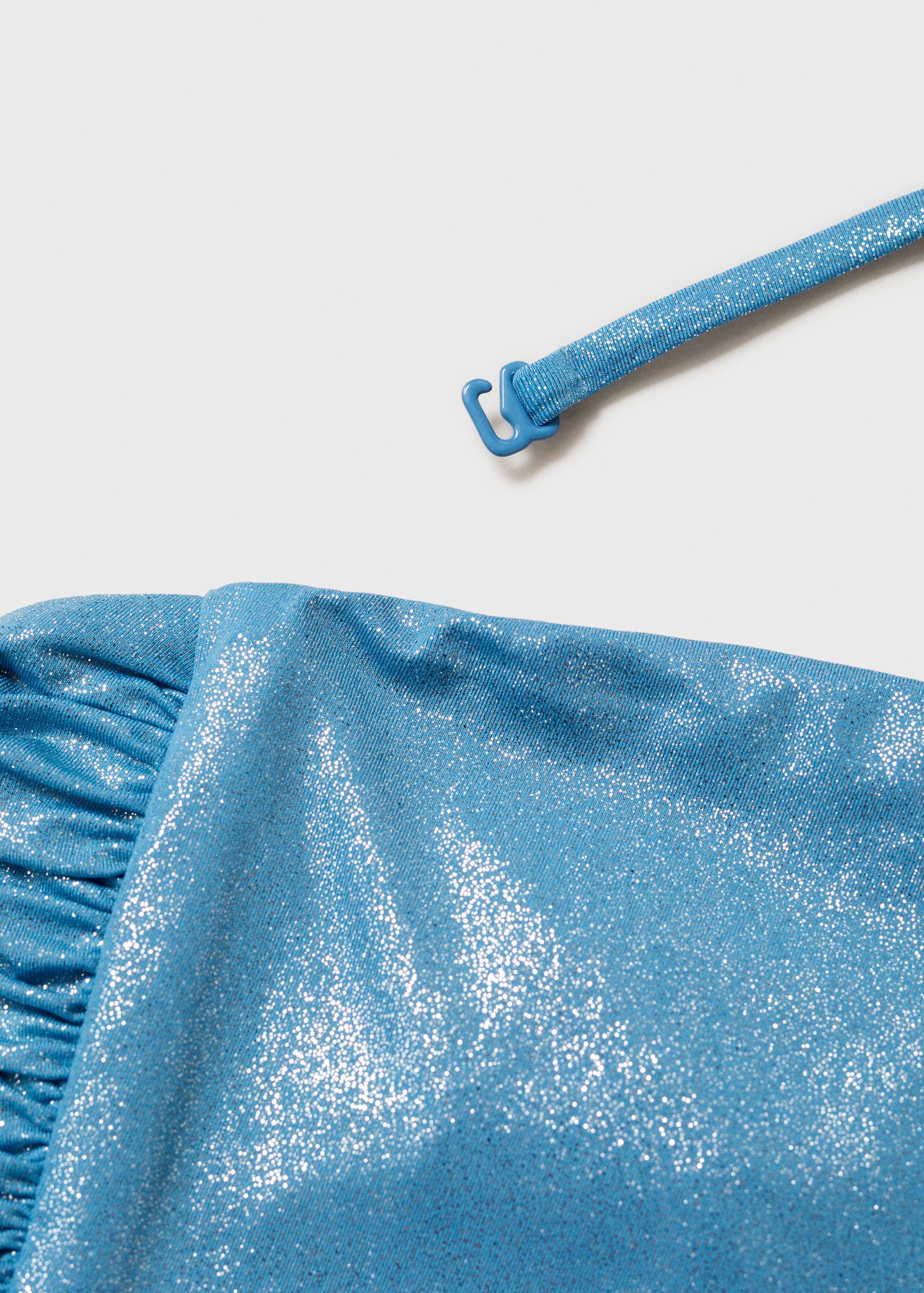 Maillot de bain à découpes finition brillante - Détail de l'article 0