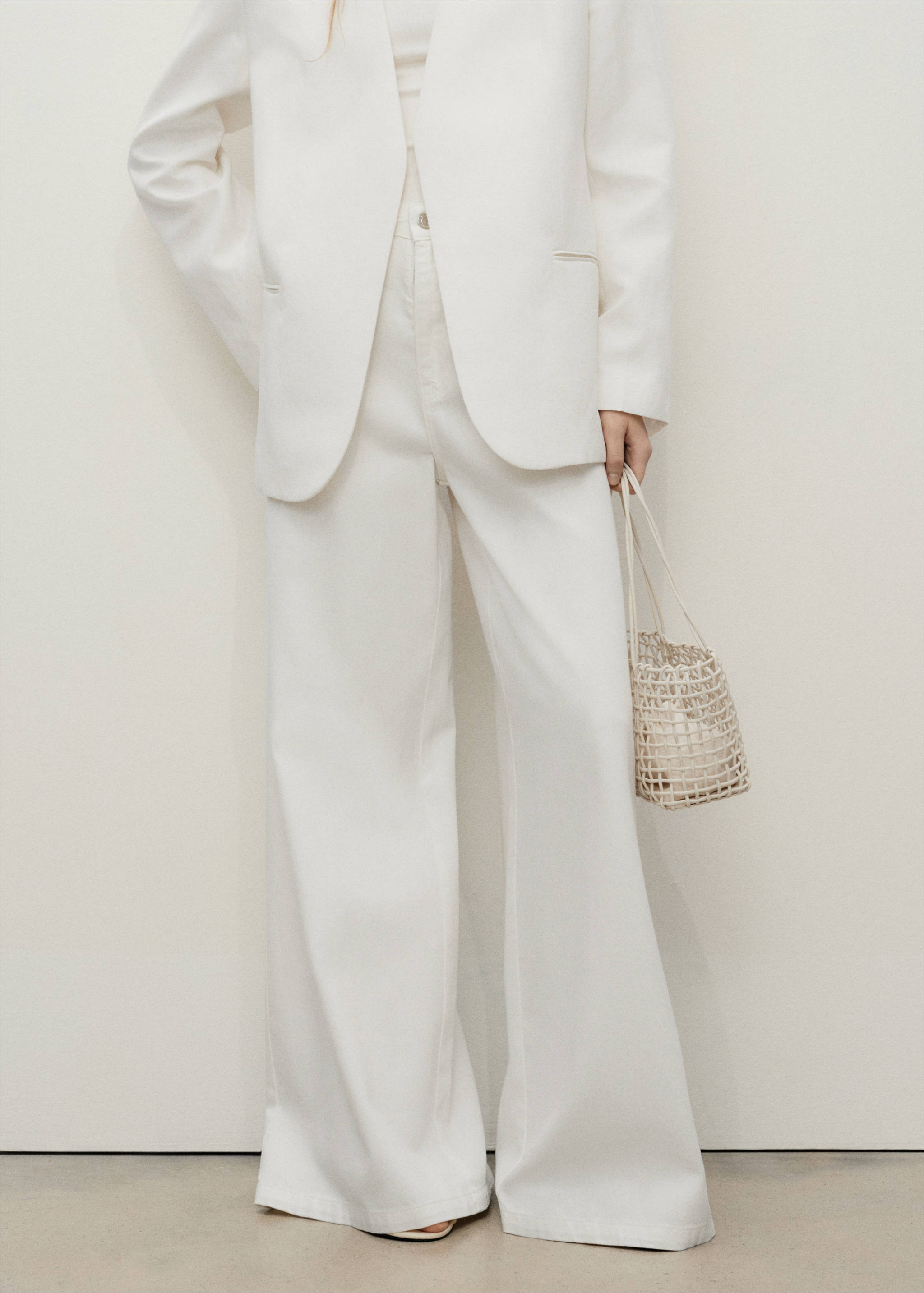 High-waisted wideleg jeans - Medium plane, White. Ref: 17071270-00.