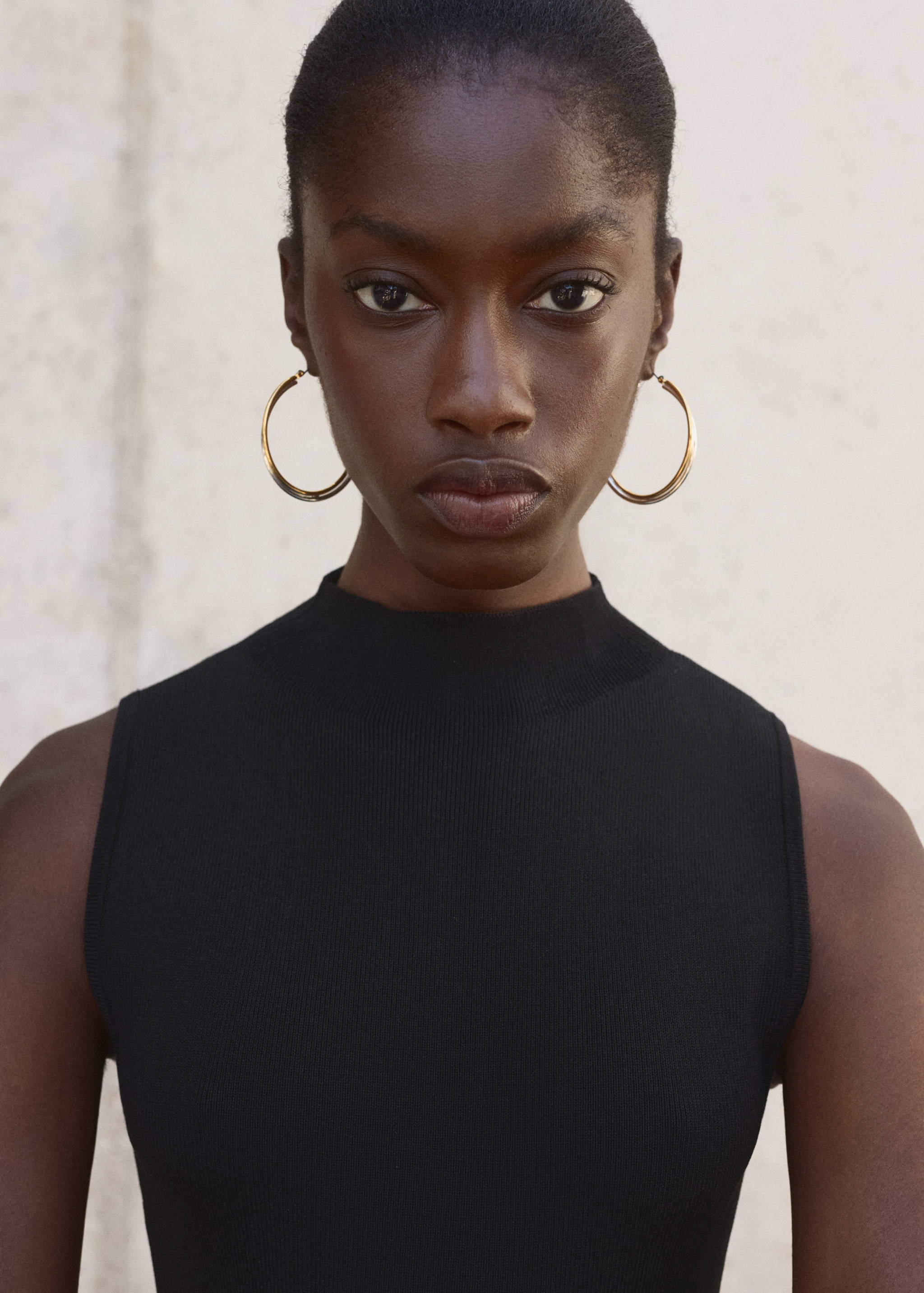 Combined dress with perkins collar - Details of the article 1