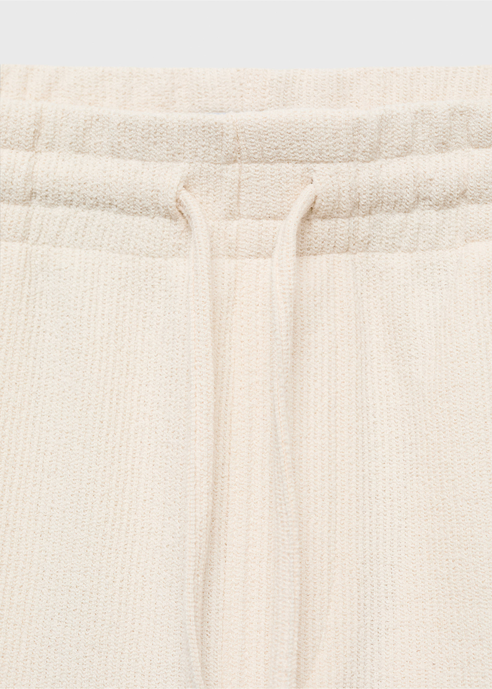 Textured cotton bermuda shorts with drawstring - Details of the article 8, Ecru. Ref: 17071290-00.