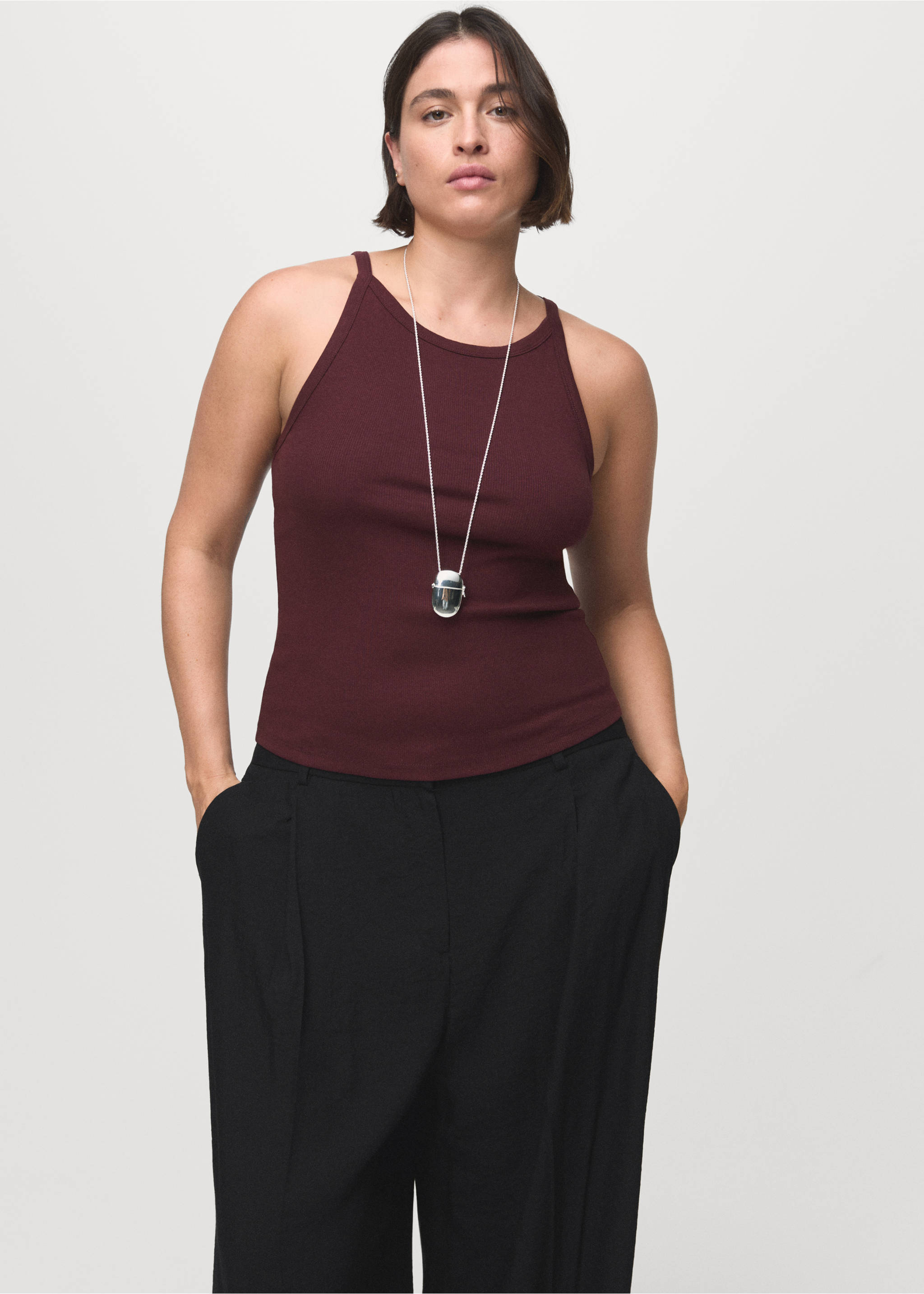 Wide leg pleated trousers - Details of the article 5, Black. Ref: 17071515-00.