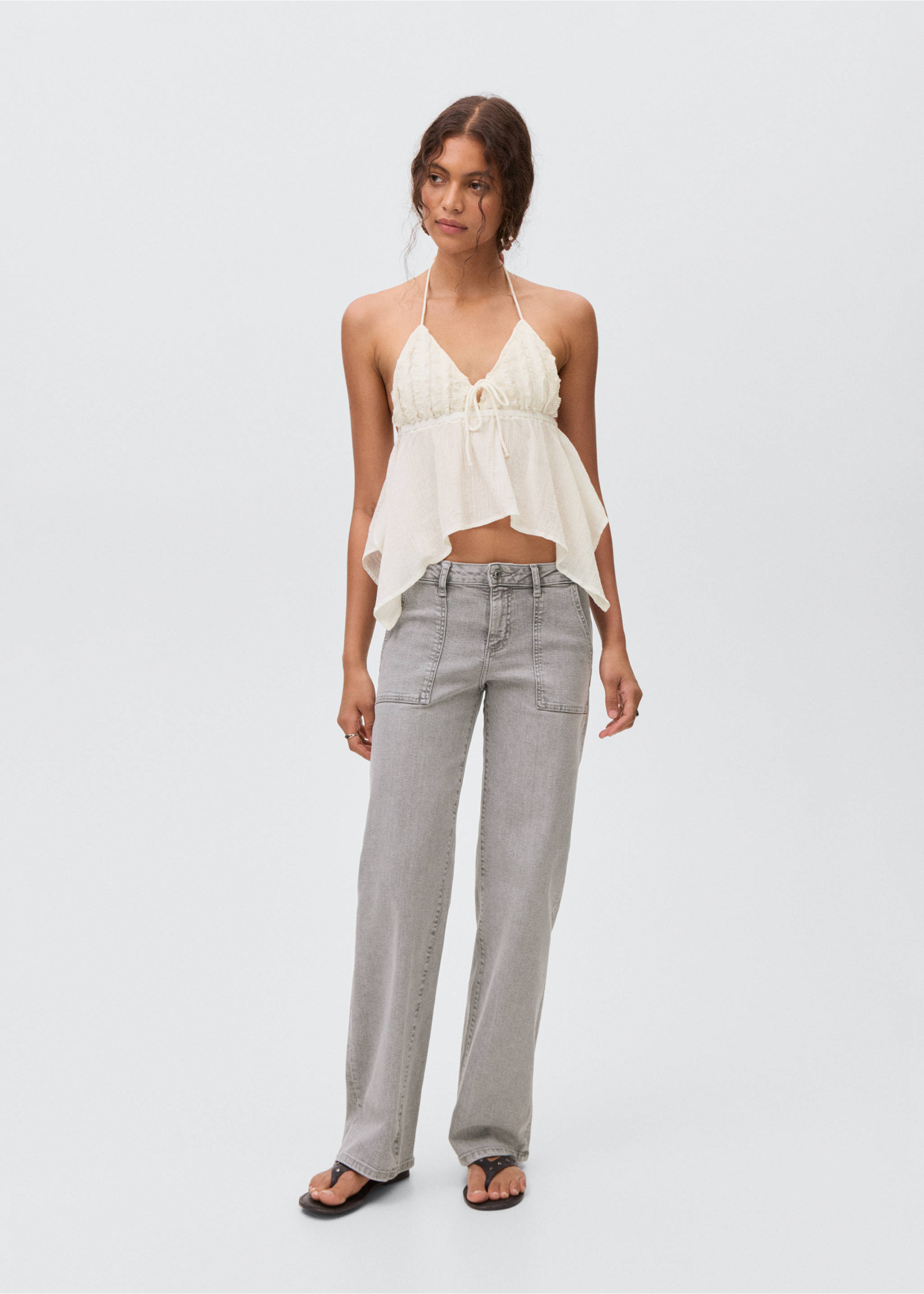 Top halter detall frunzit - Pla general, Cru. Ref: 17071520-00.