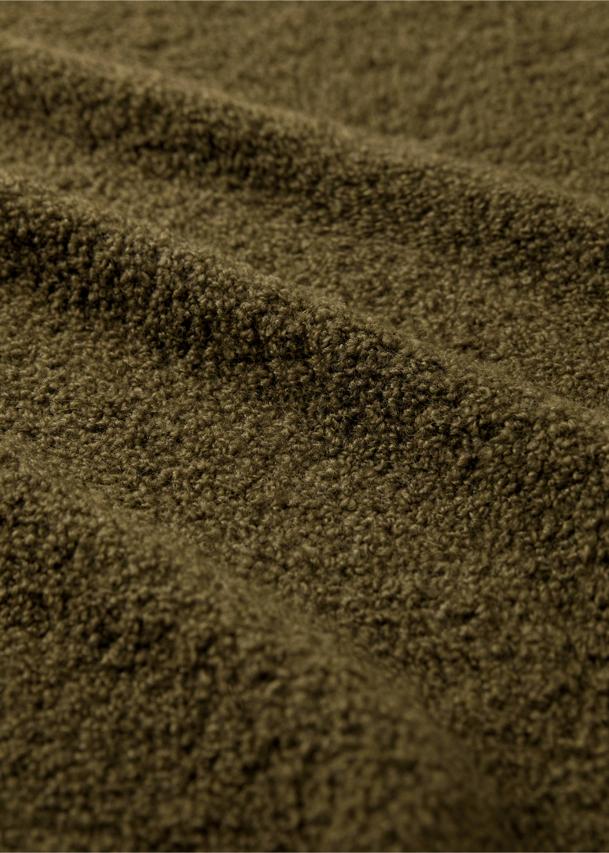 Bouclé-effect wool blanket - Details of the article 2, Olive Green. Ref: 17071530-00.
