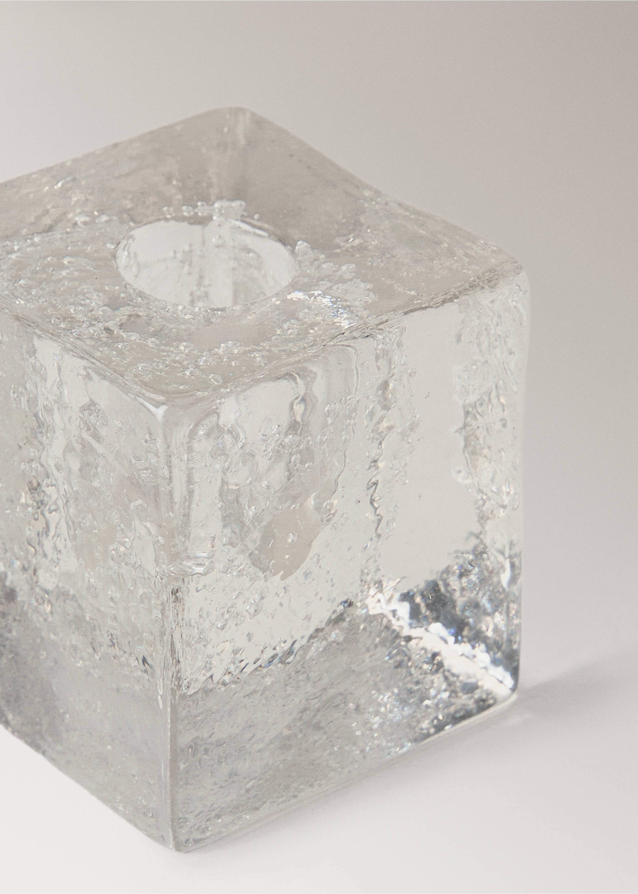 Bubble-glass low candelabra - Details of the article 1, Ice Grey. Ref: 17071554-00.