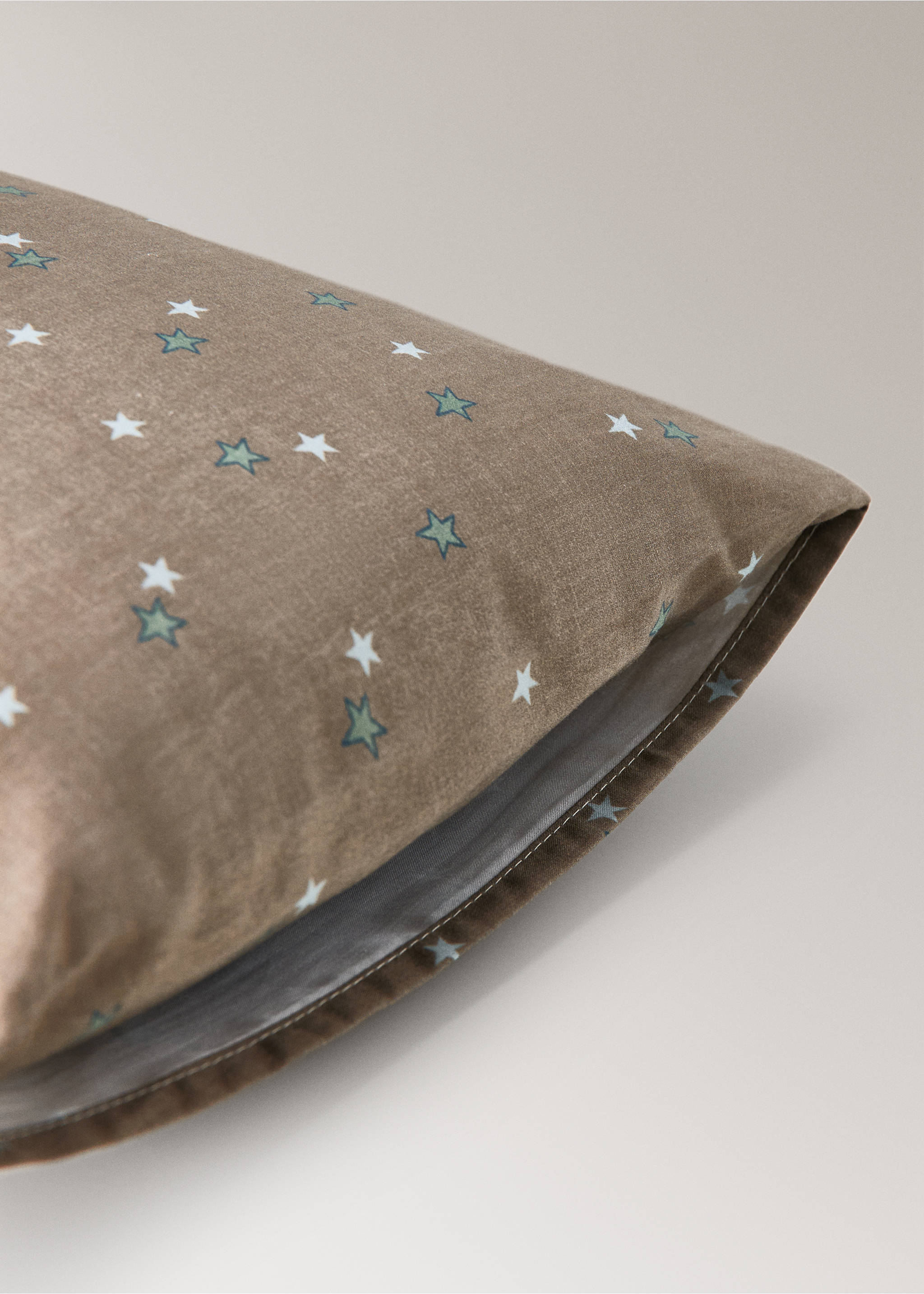 Percale cotton star-print pillowcase 30x50 cm - Details of the article 2, Blue. Ref: 17071561-00.