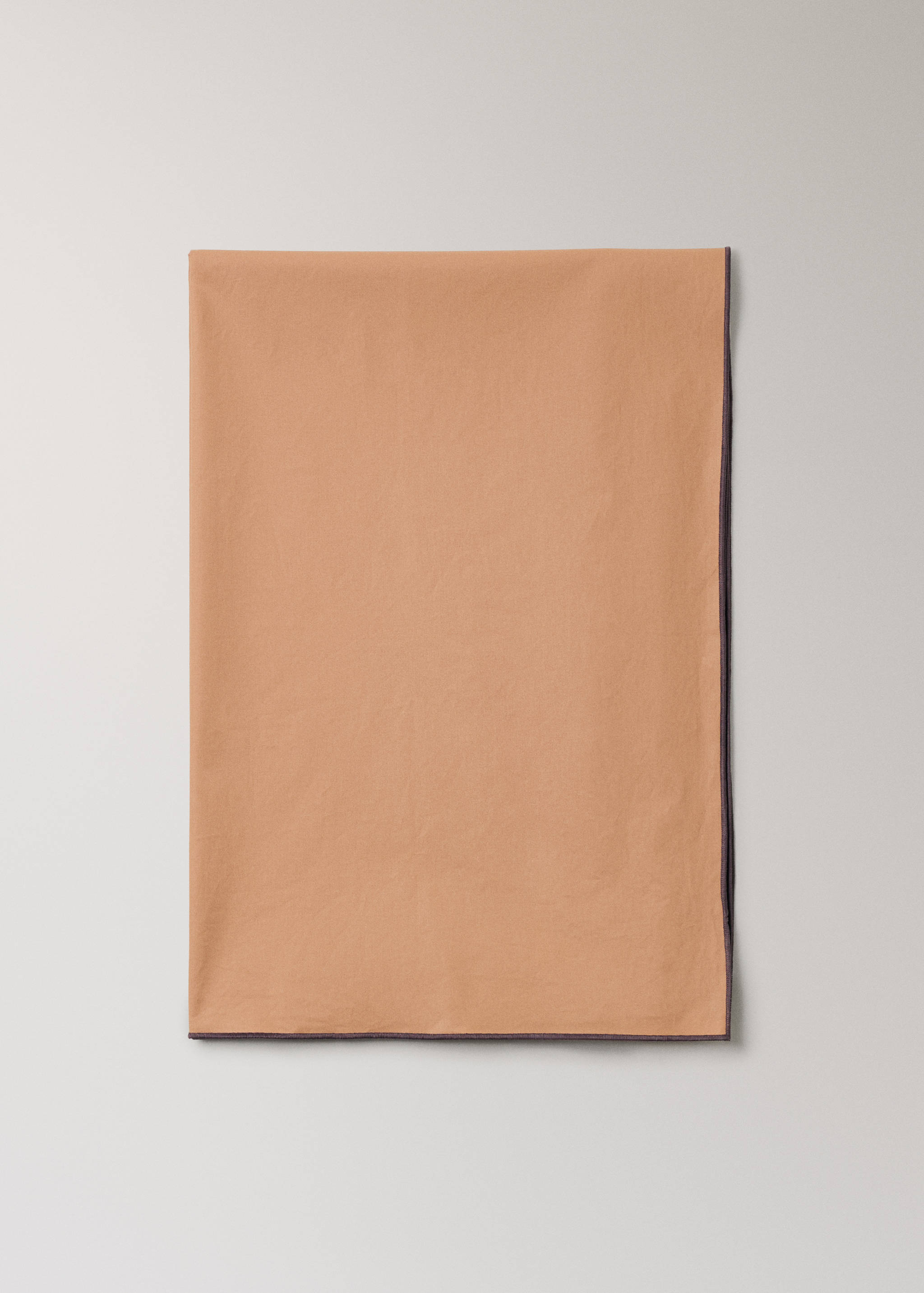 Nappe en coton enduit overlock pour 6 à 8 convives - Article sans modèle