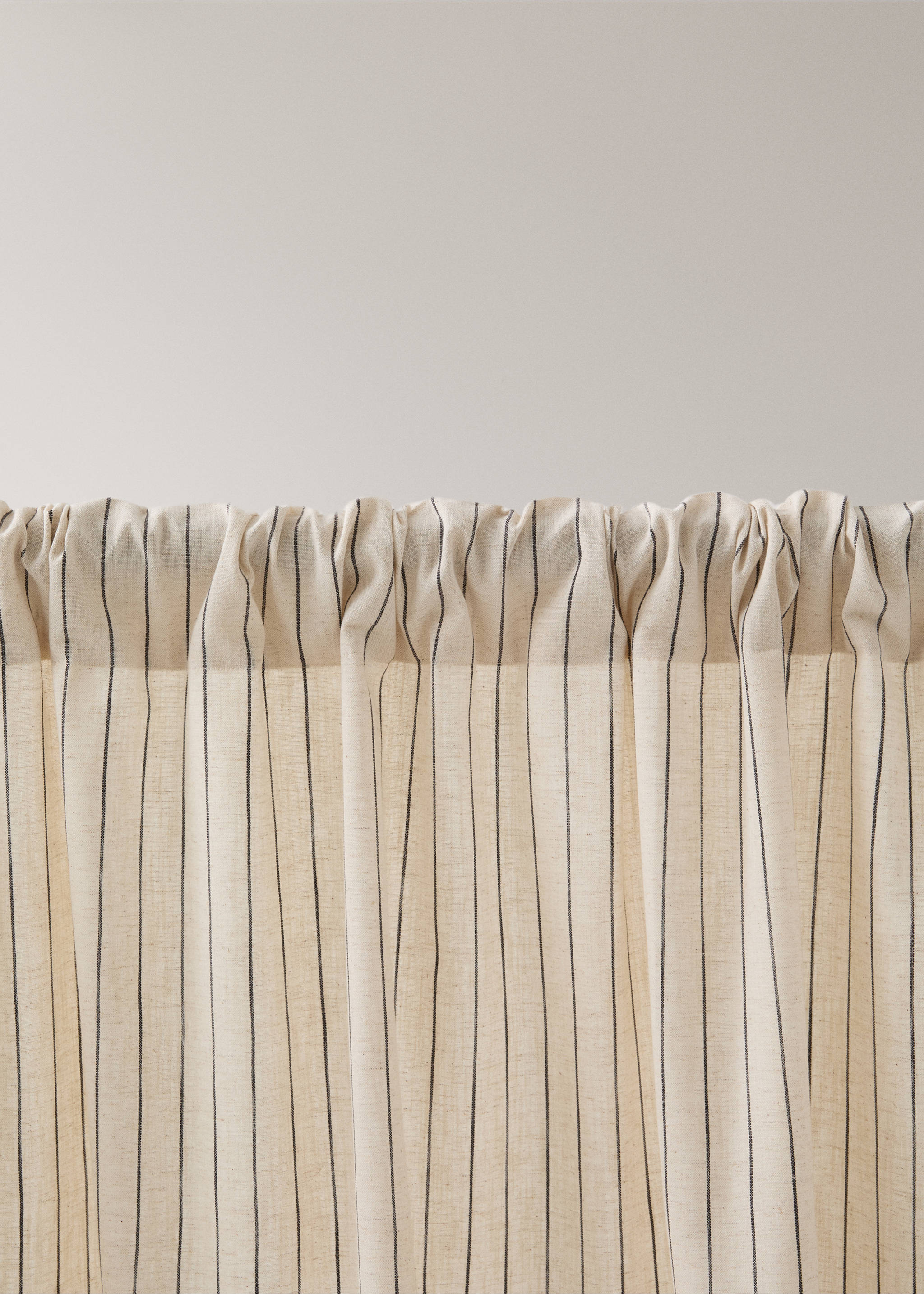 Multi-striped cotton linen curtain - Details of the article 2, Sand. Ref: 17072030-00.
