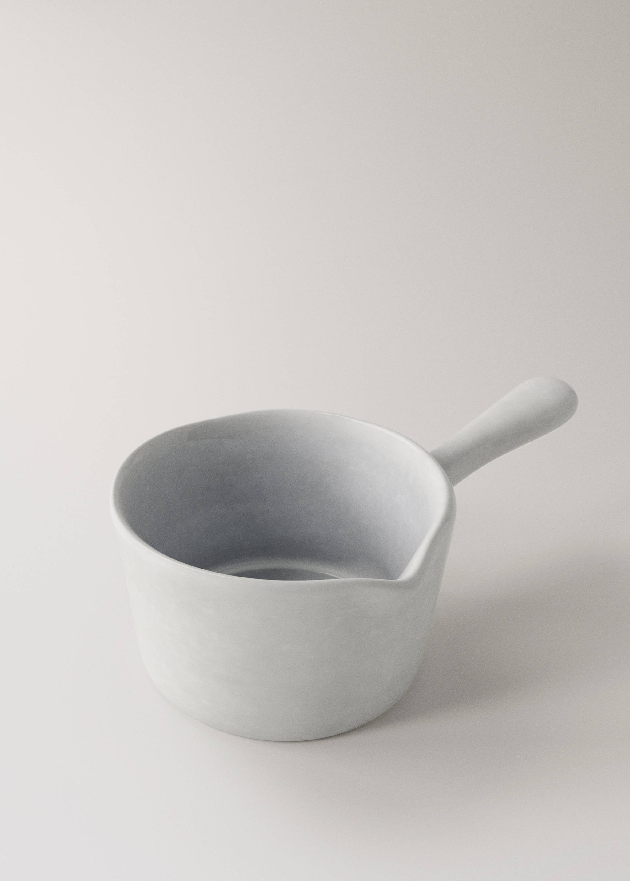 Earthenware saucepan with handle and design - Details of the article 1