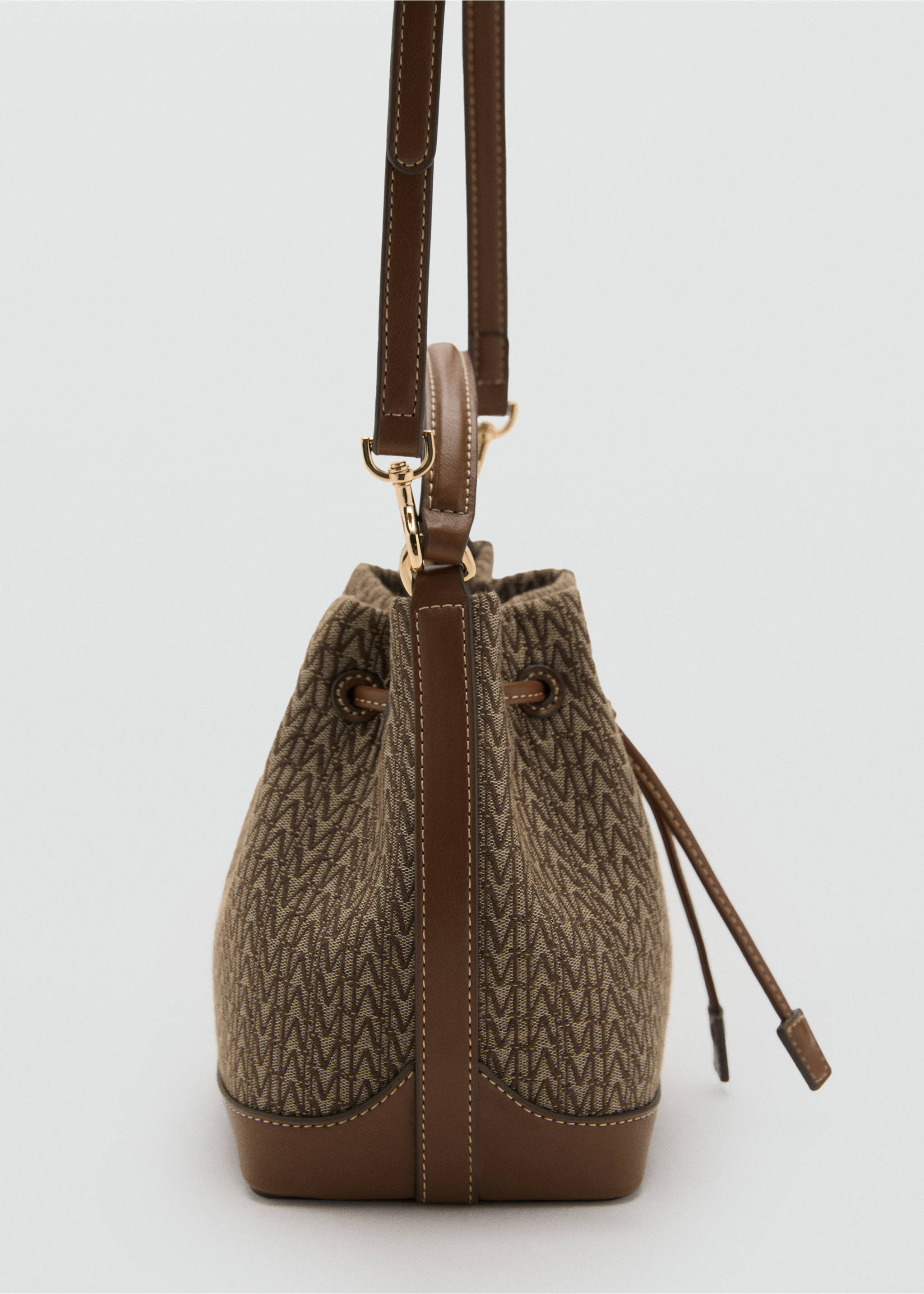 Jacquard bucket bag with logo - Details of the article 3, Chocolate. Ref: 17072538-00.