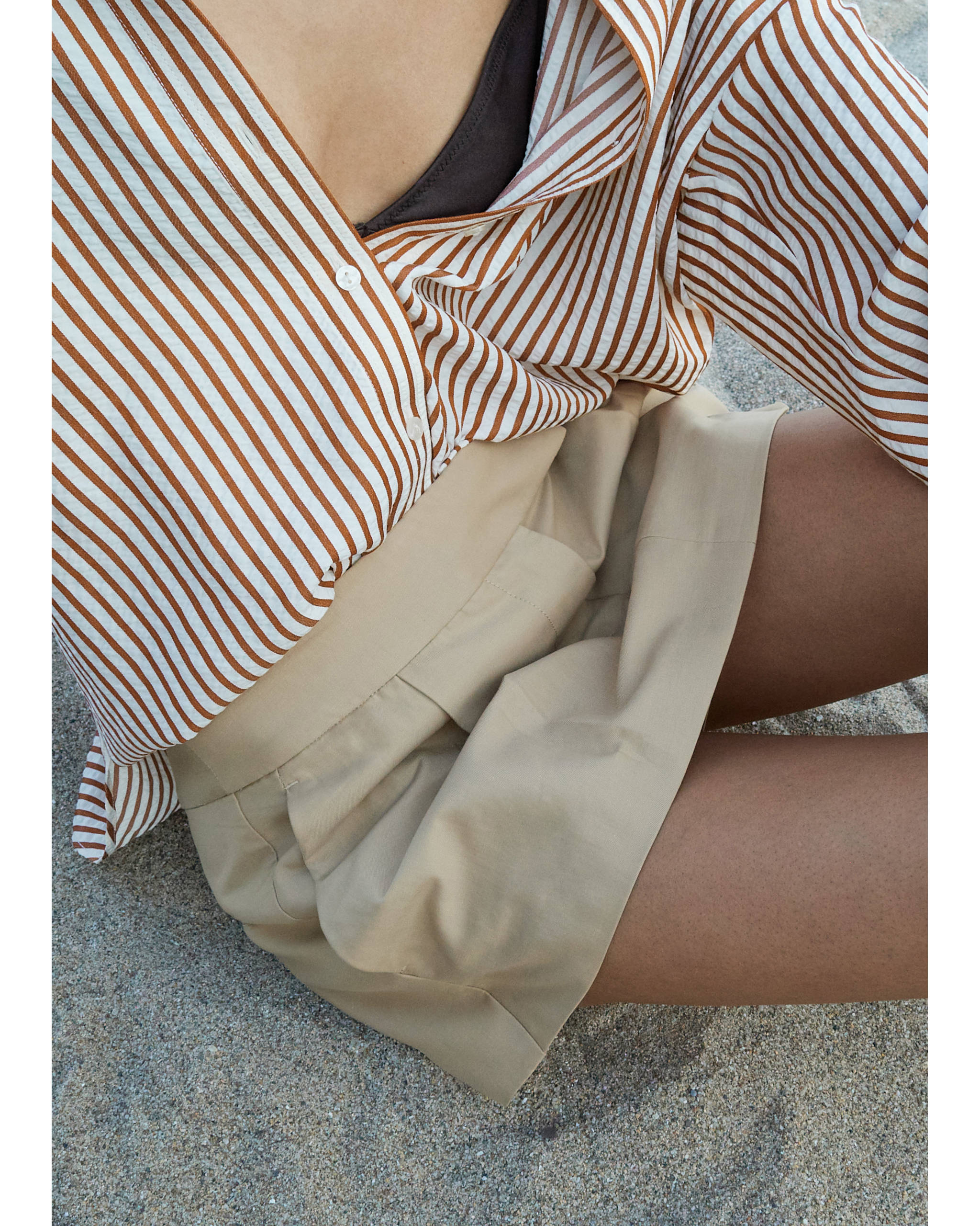Striped straight shirt - Details of the article 3