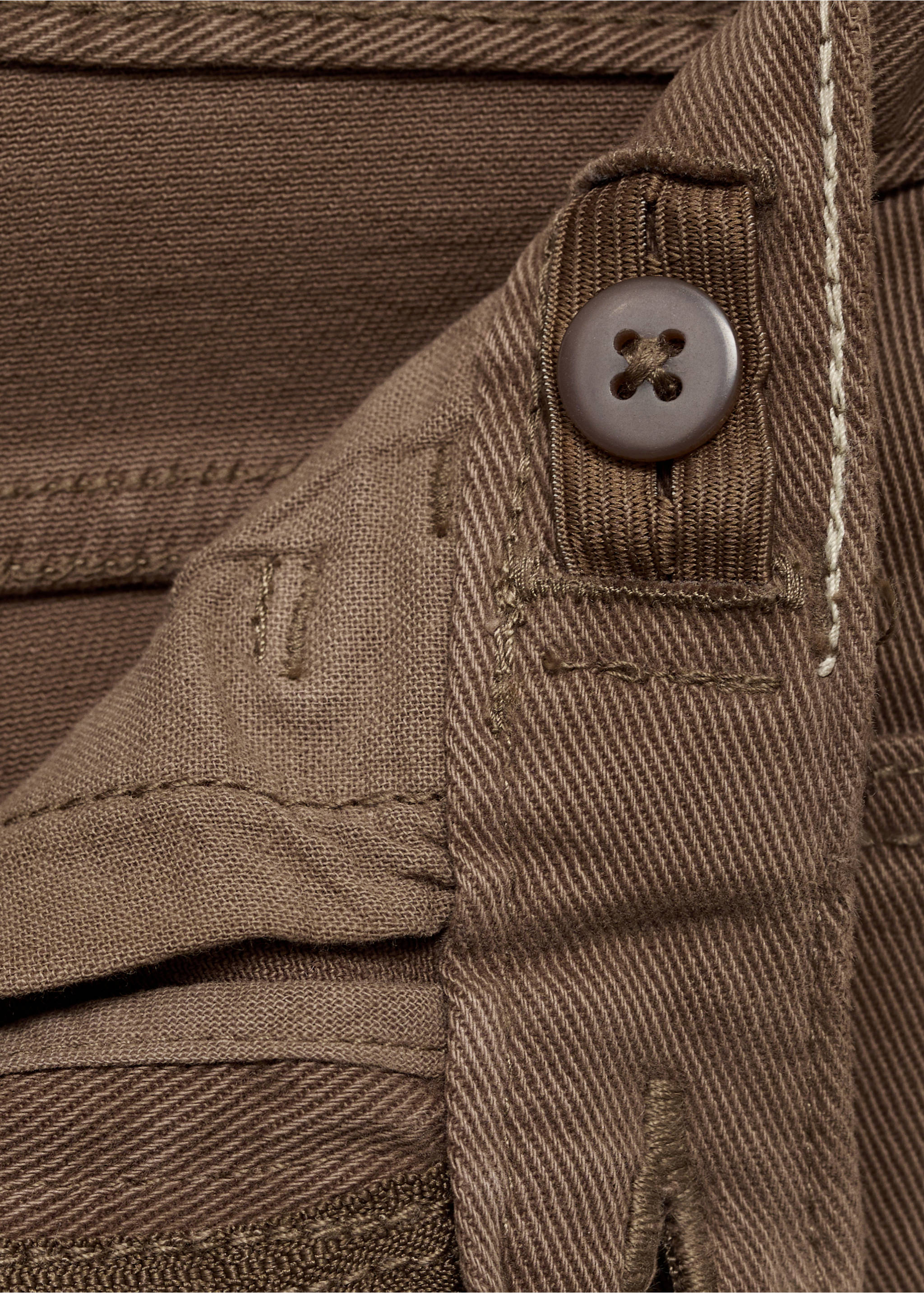 Straight trousers - Details of the article 0, Brown. Ref: 17072896-00.