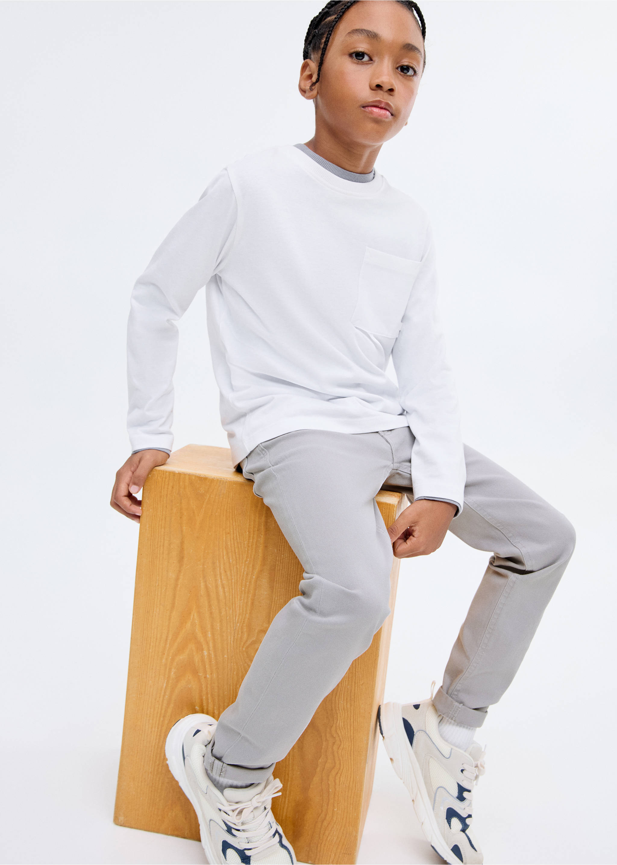 Straight trousers - Medium plane, Light/Pastel Grey. Ref: 17072896-00.