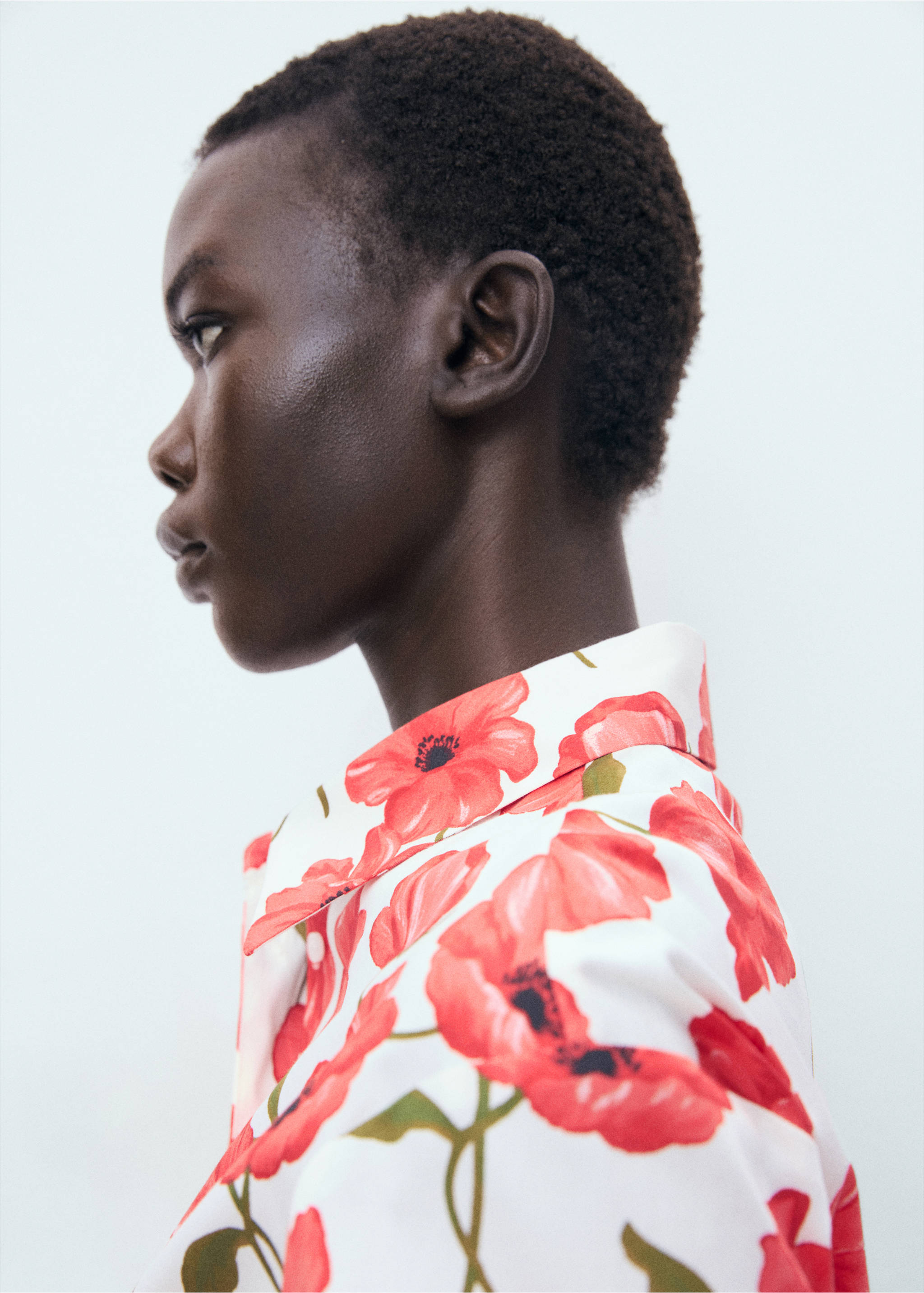 Floral-print poplin shirt - Details of the article 1, Off White. Ref: 17072897-00.