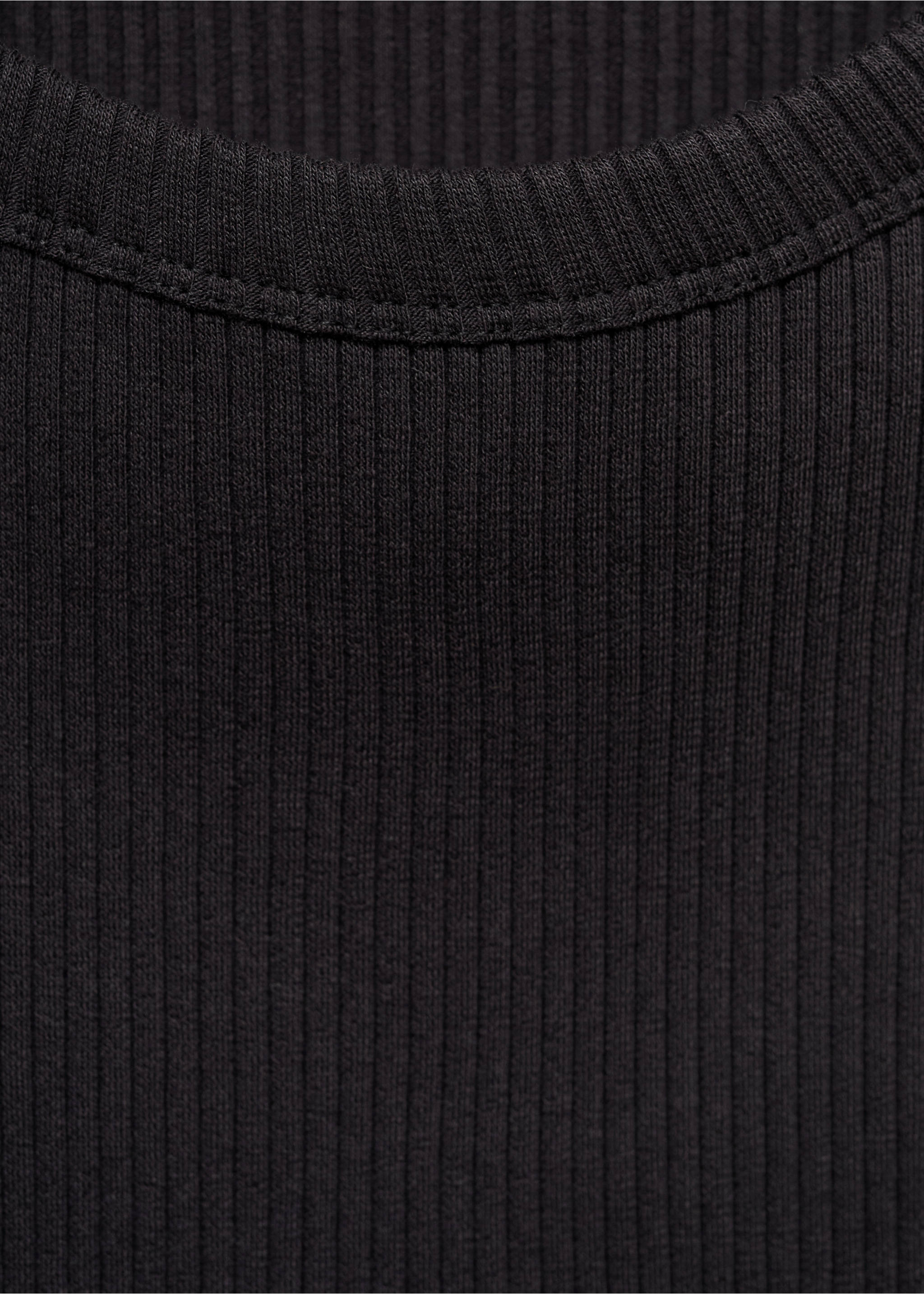 Slim-fit ribbed tank top - Details of the article 8, Black. Ref: 17072898-00.