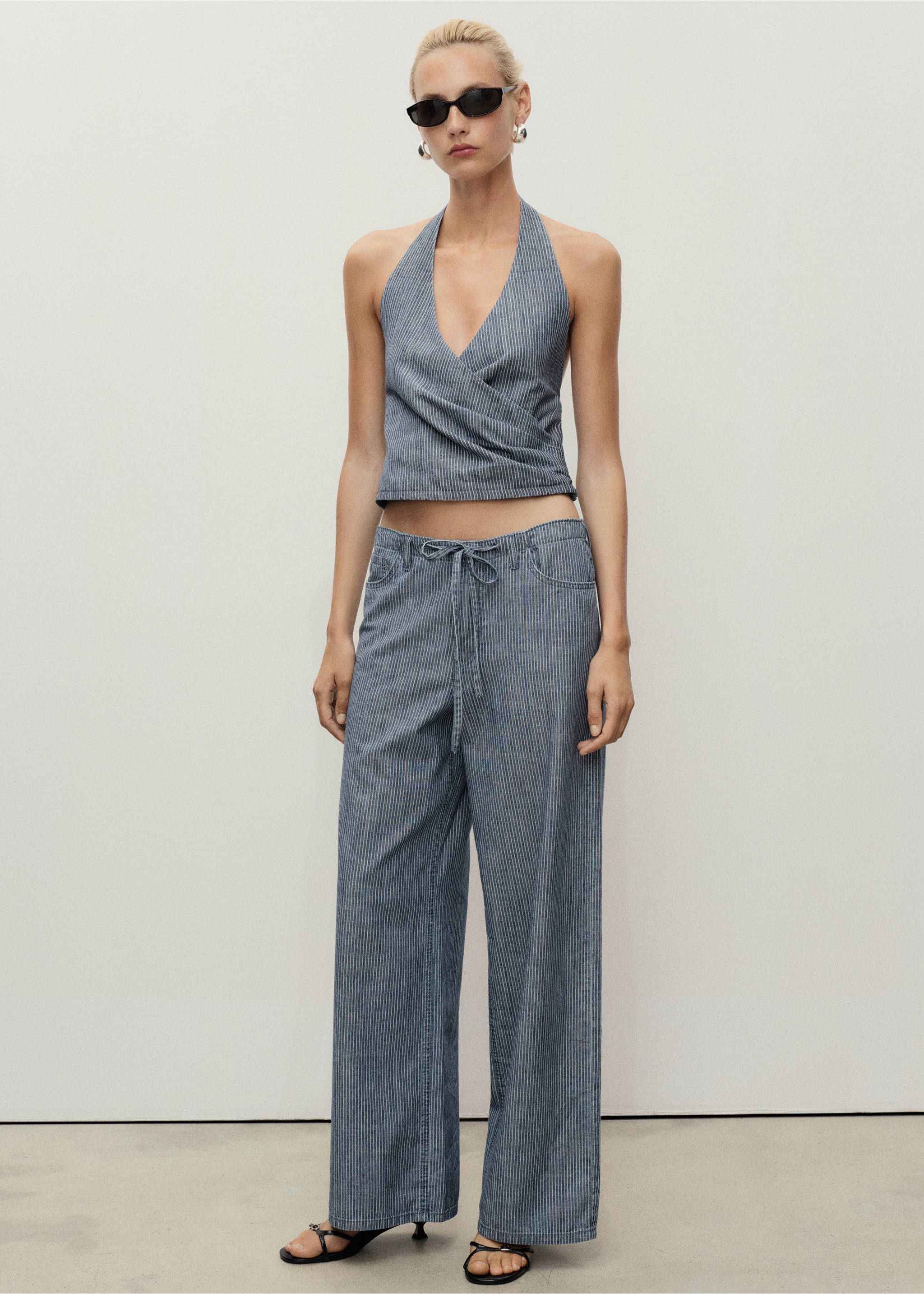Pantalón denim wide leg cinturón - Plan général, Bleu. Ref: 17072902-00.