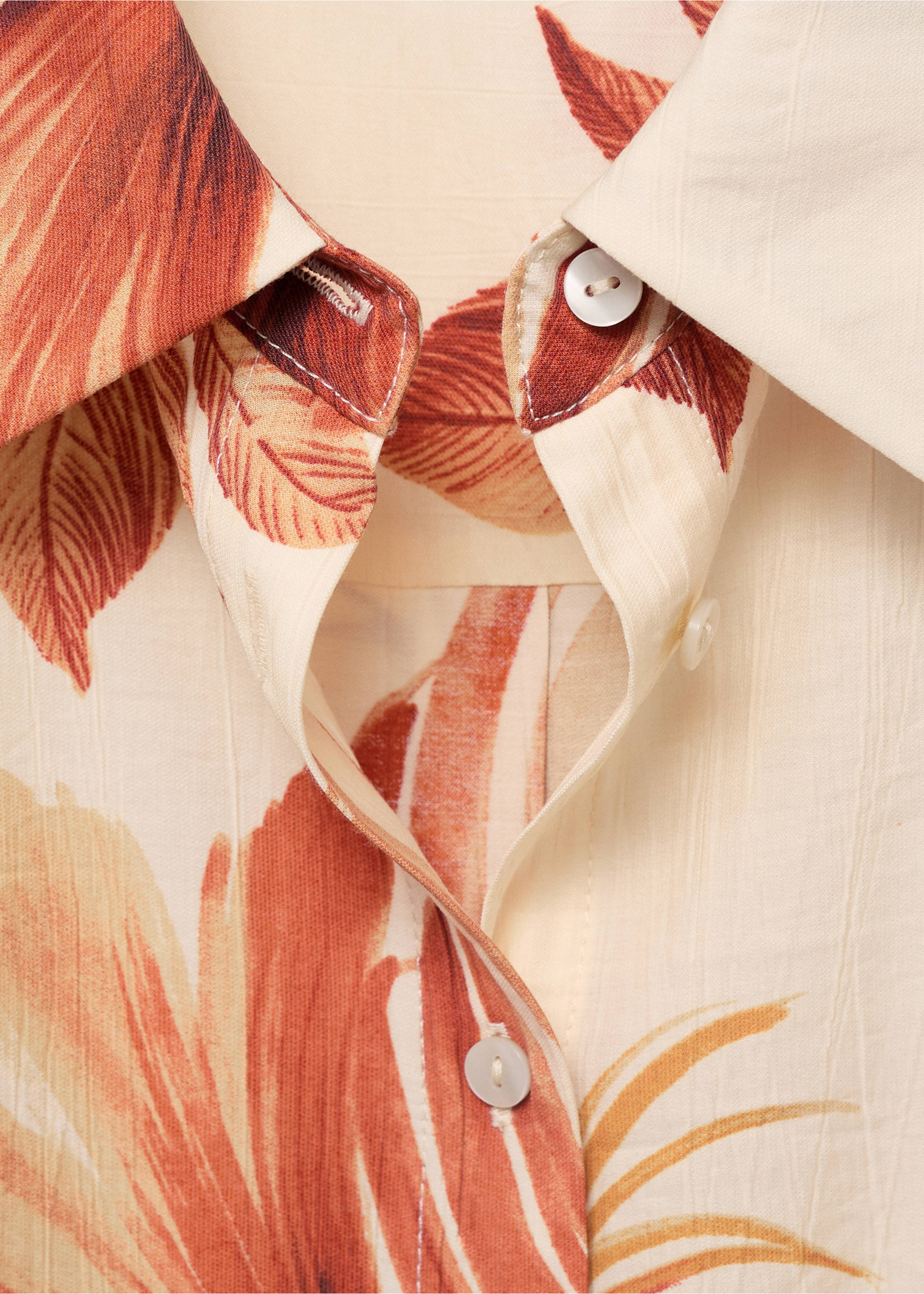 Palm-tree shirt with three-quarter sleeves - Details of the article 8, Off White. Ref: 17072905-00.