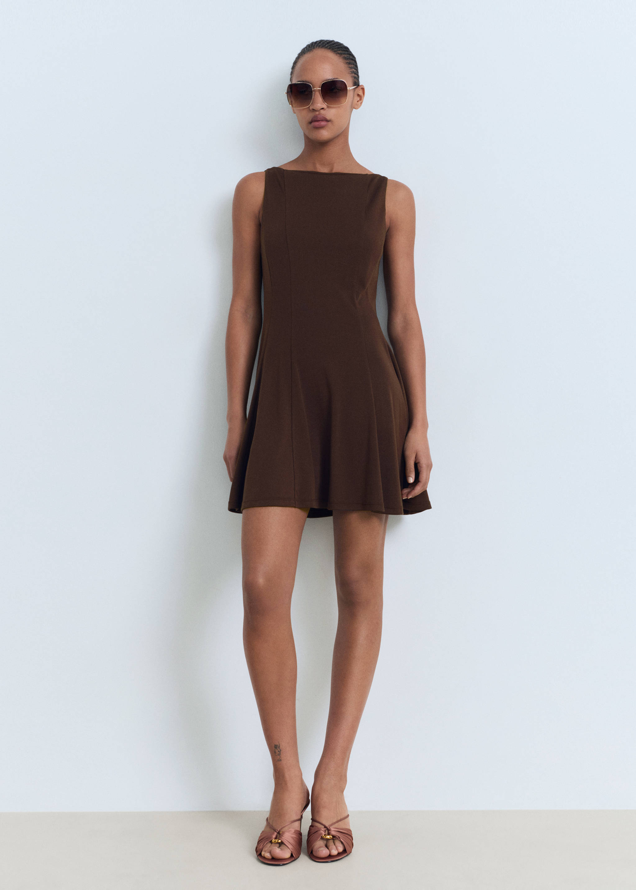 Pleated A-line dress - General plane