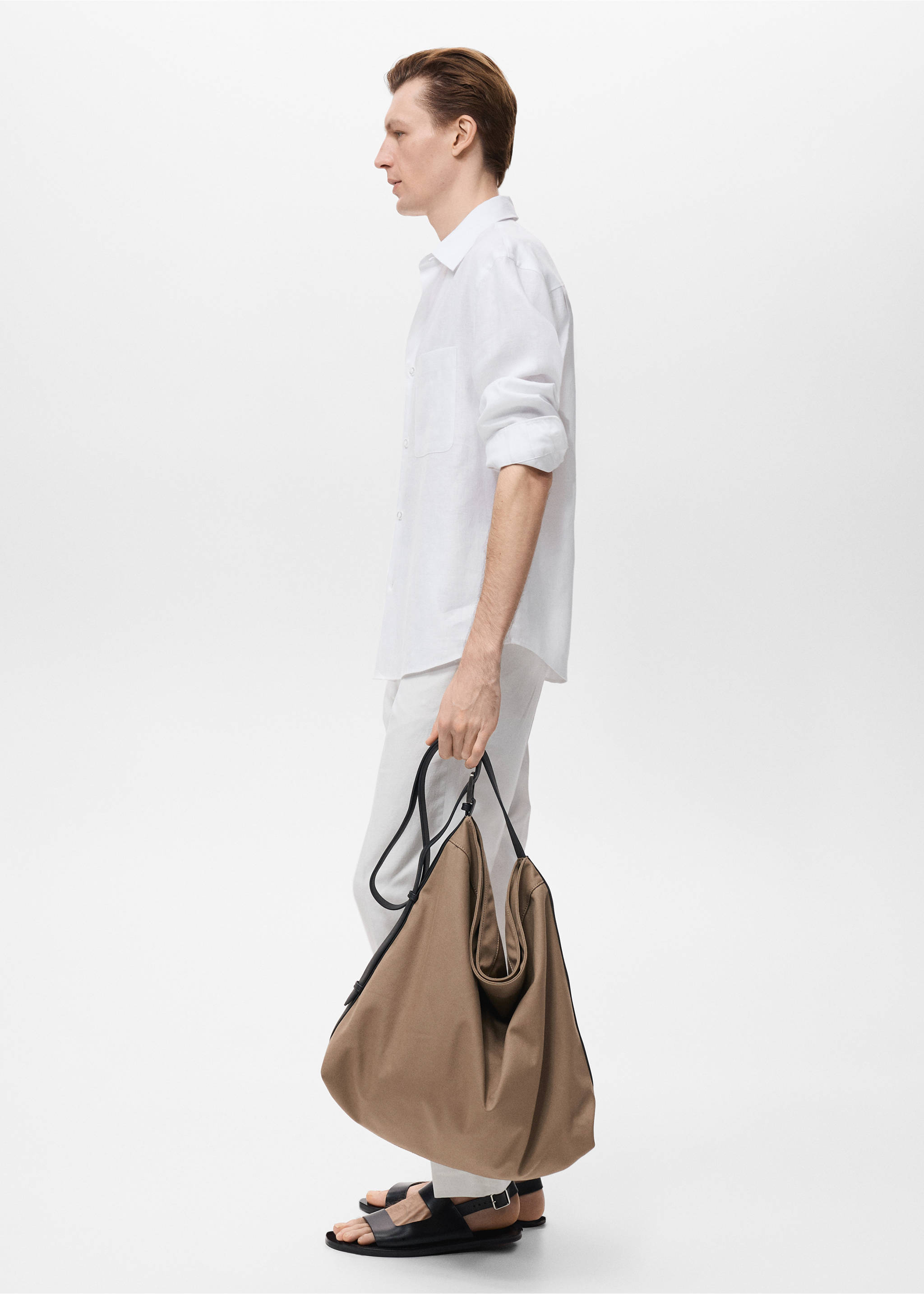 Chemise 100 % lin avec poche - Détail de l'article 2, Blanc cassé. Ref: 17072912-00.